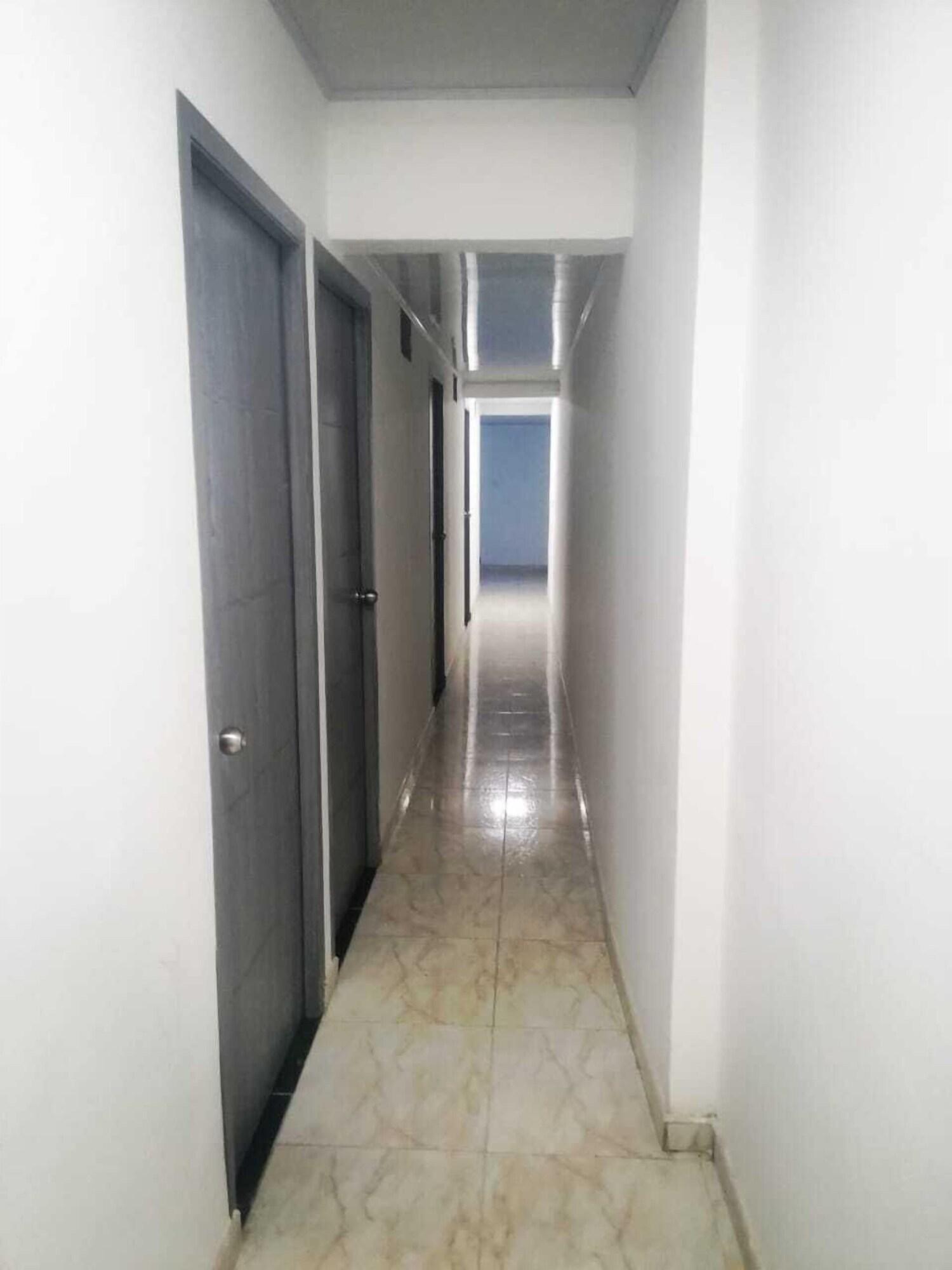 Varios hotel 51b