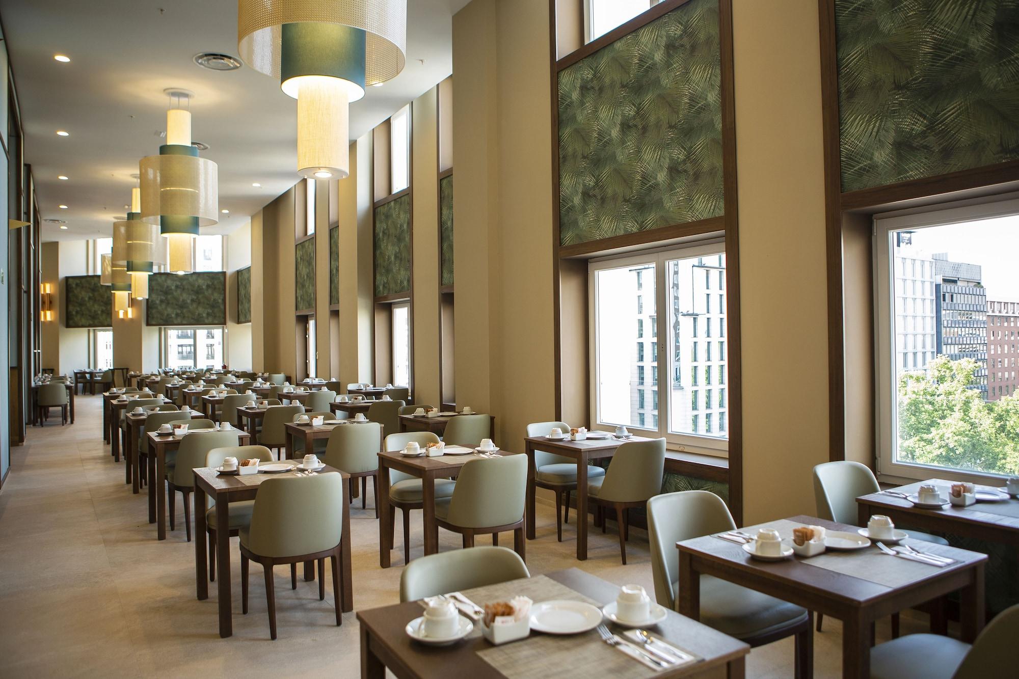 Restaurant Hotel Riu Plaza España