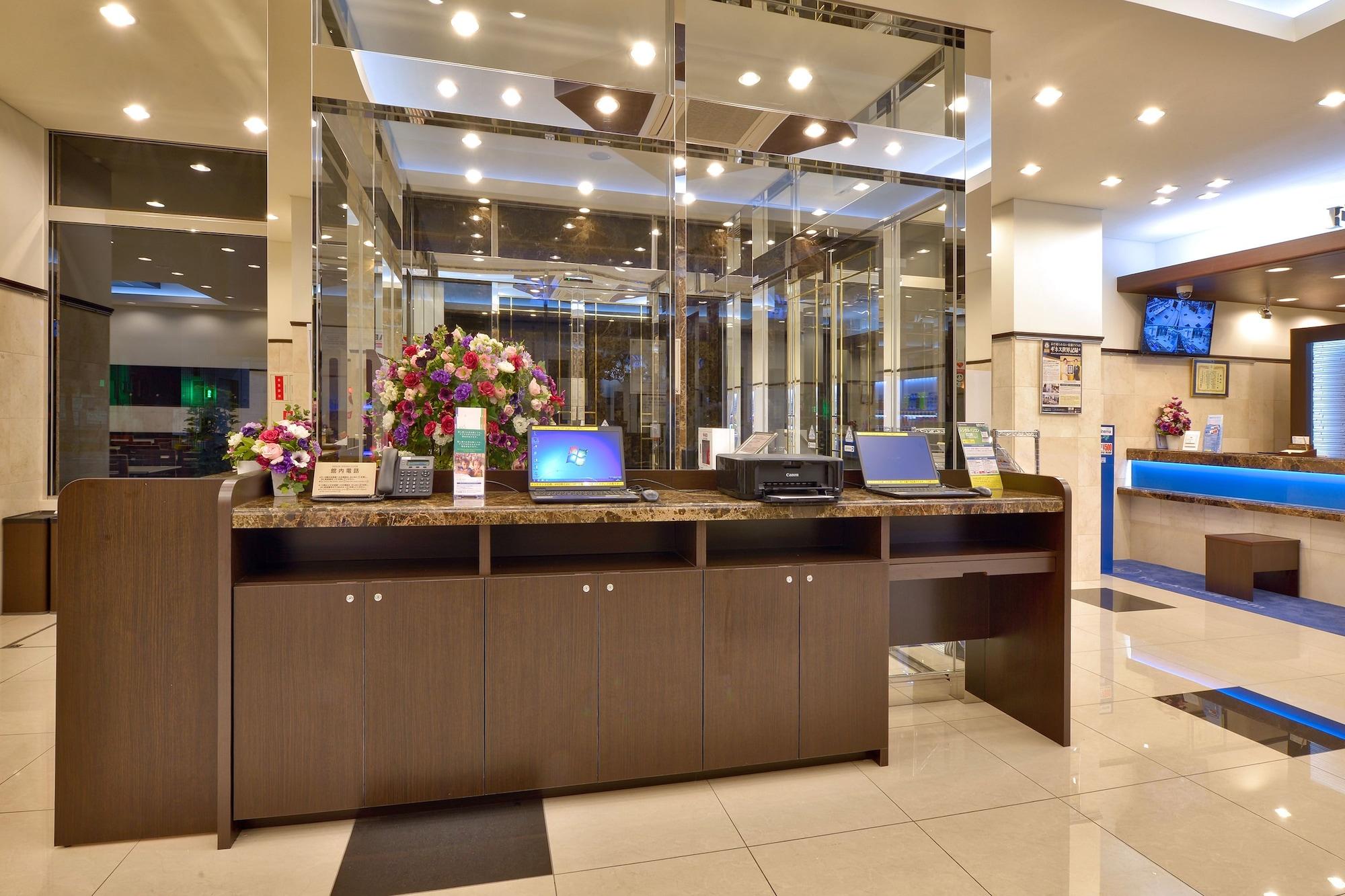Vista Lobby Toyoko Inn Shin Osaka Higashi Mikuni Station