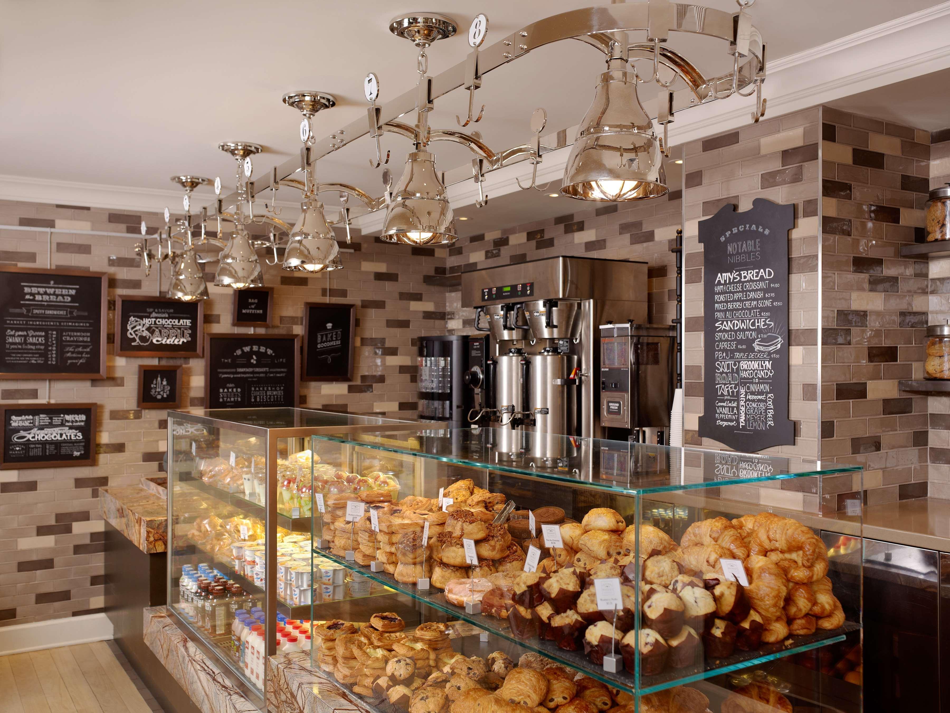 Restaurant Park Central Hotel New York