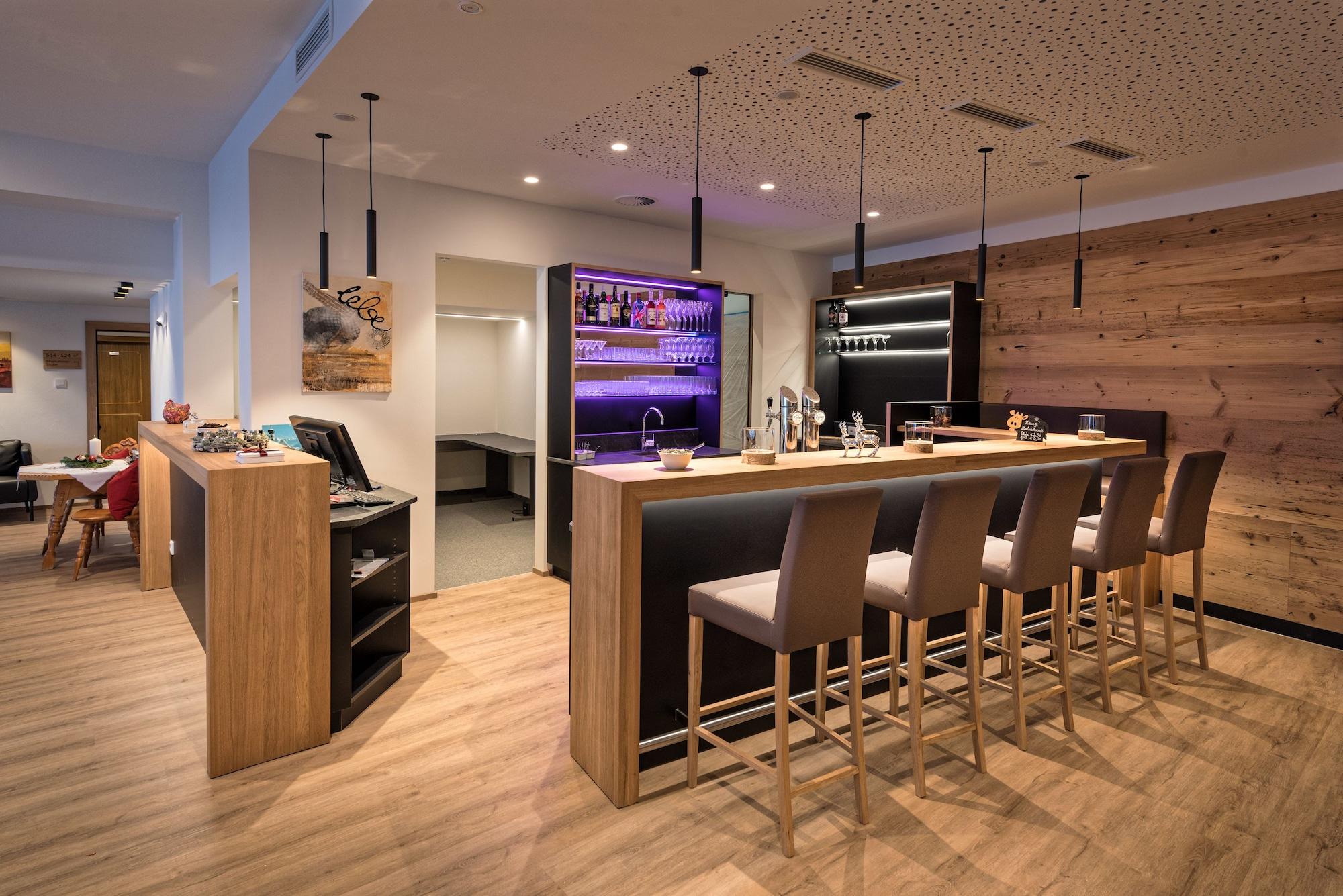 Bar/Salón Hotel Alpenfeuer Montafon