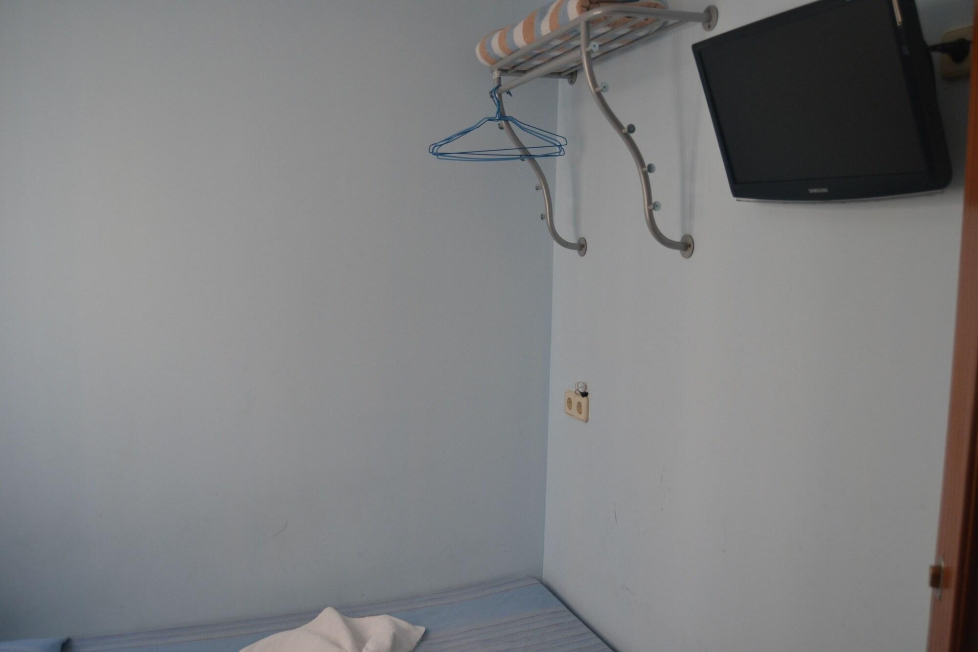 Set de Habitación Hostal Enebral