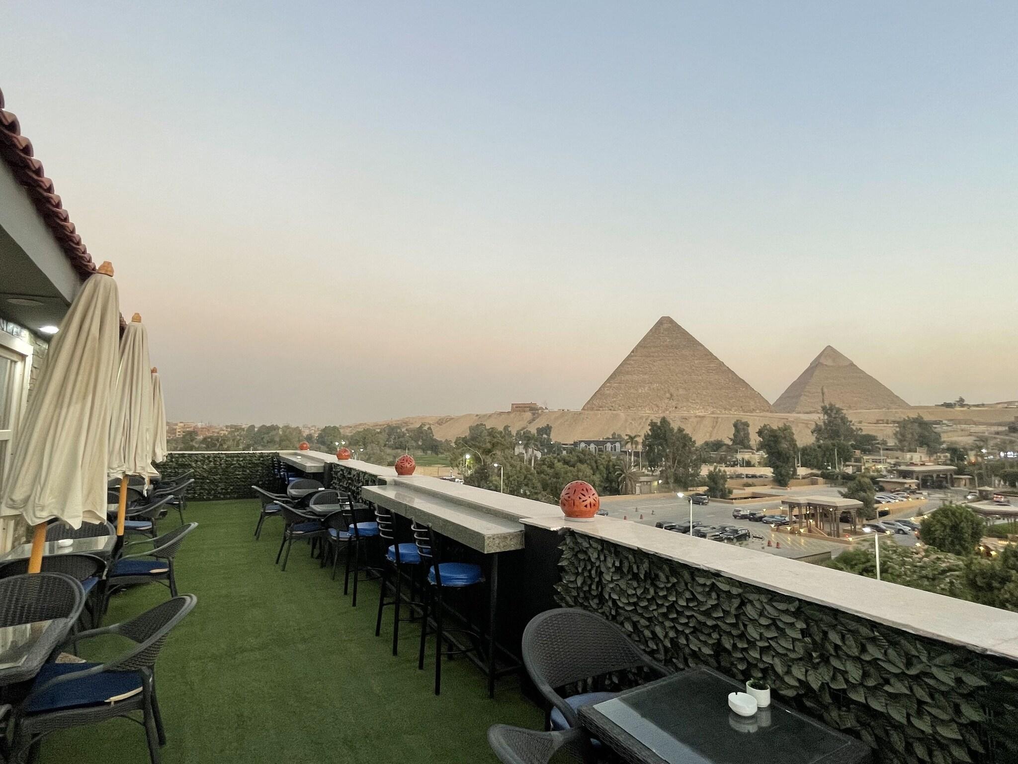 Varios Turquoise Pyramids View Hotel