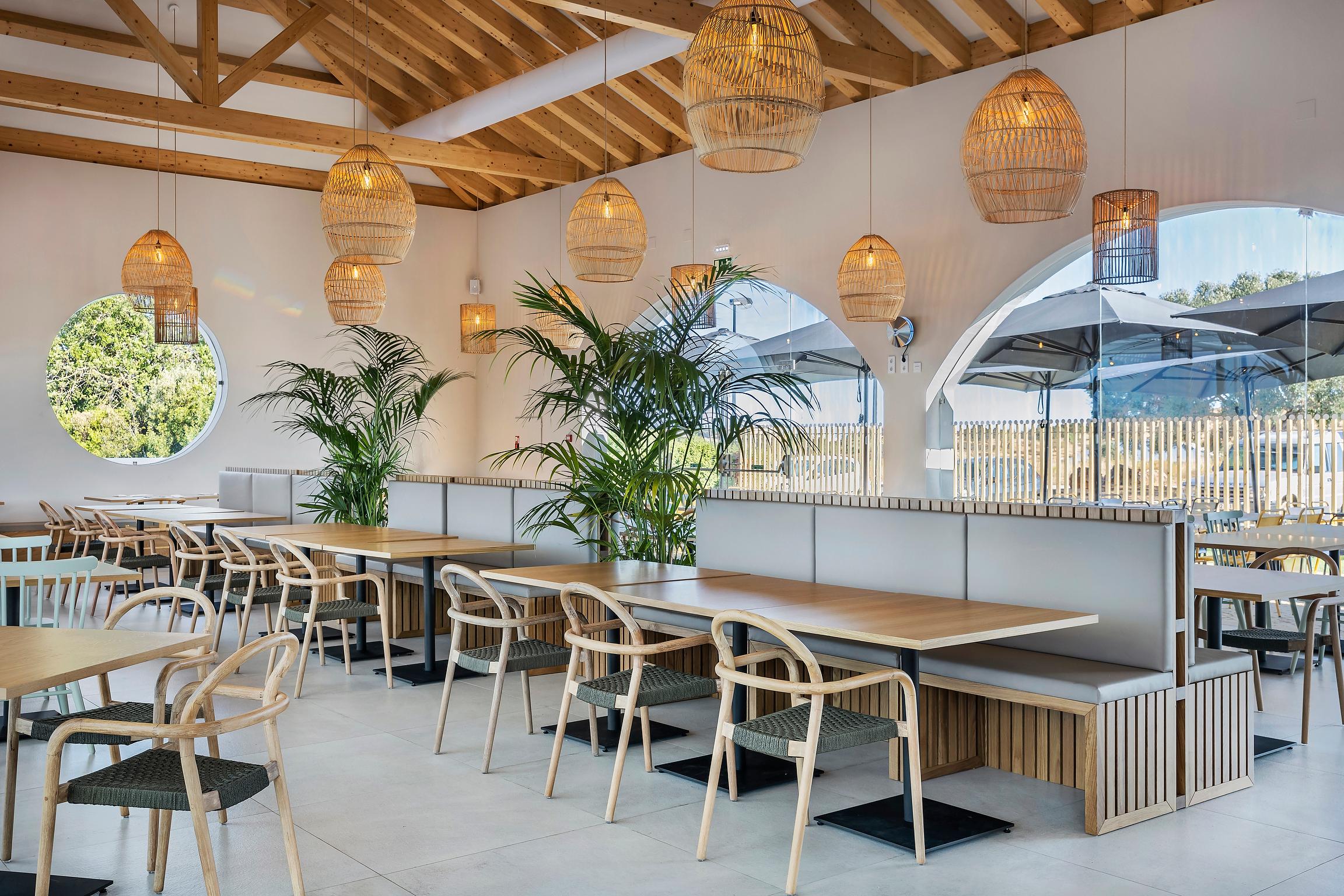 Restaurant Eden Villas & Apartments