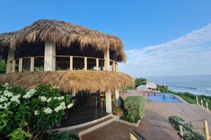 Alojamiento - Hotel y Restaurante Leones Marinos
