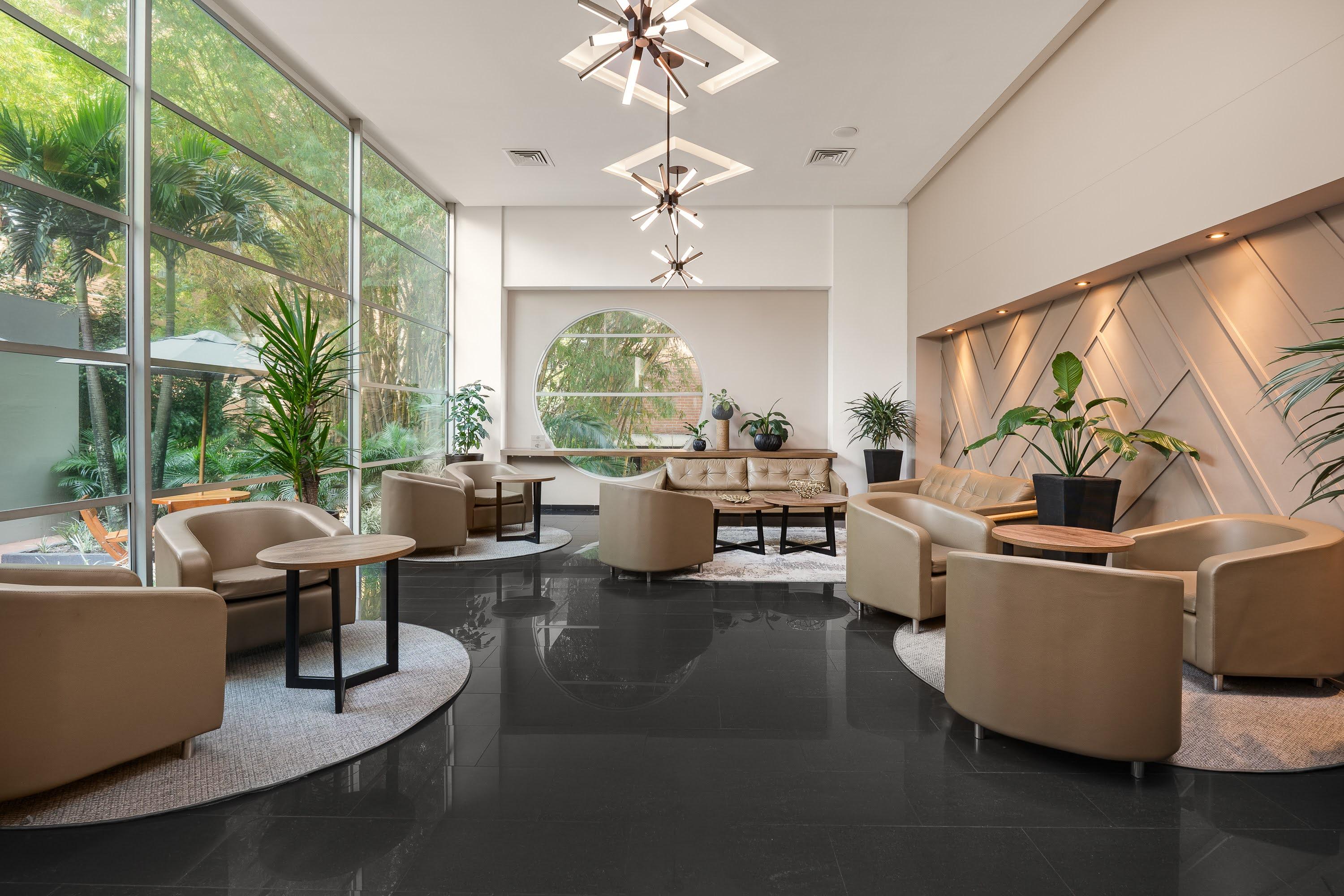 Vista Lobby Novelty Suites Hotel
