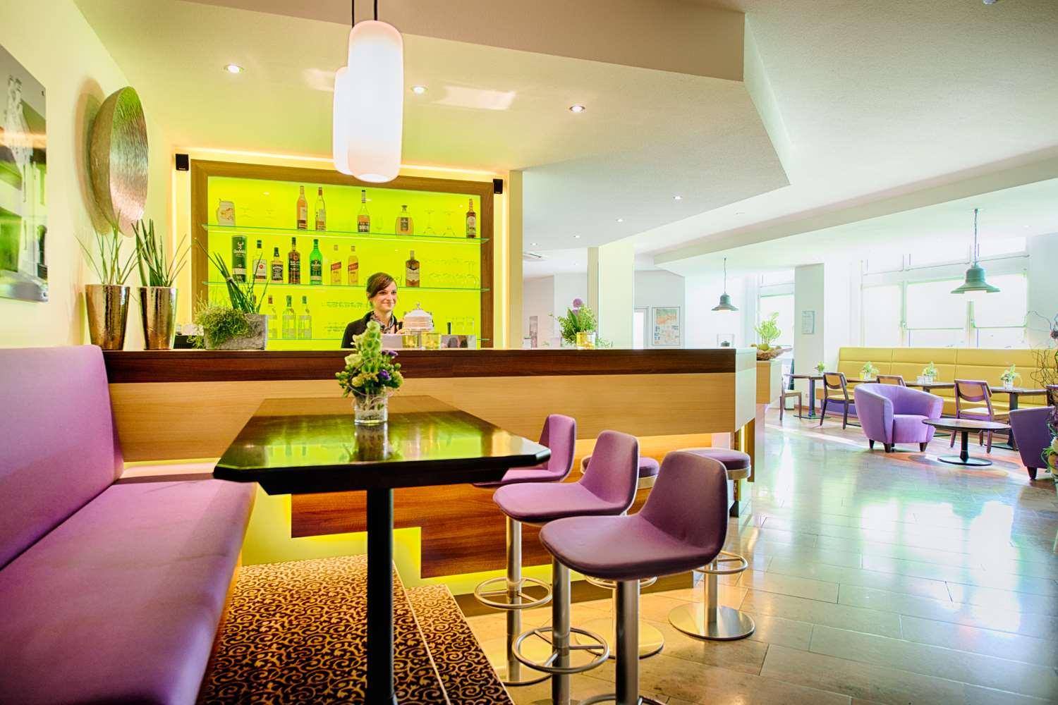 Bar/Salón ACHAT Hotel Zwickau