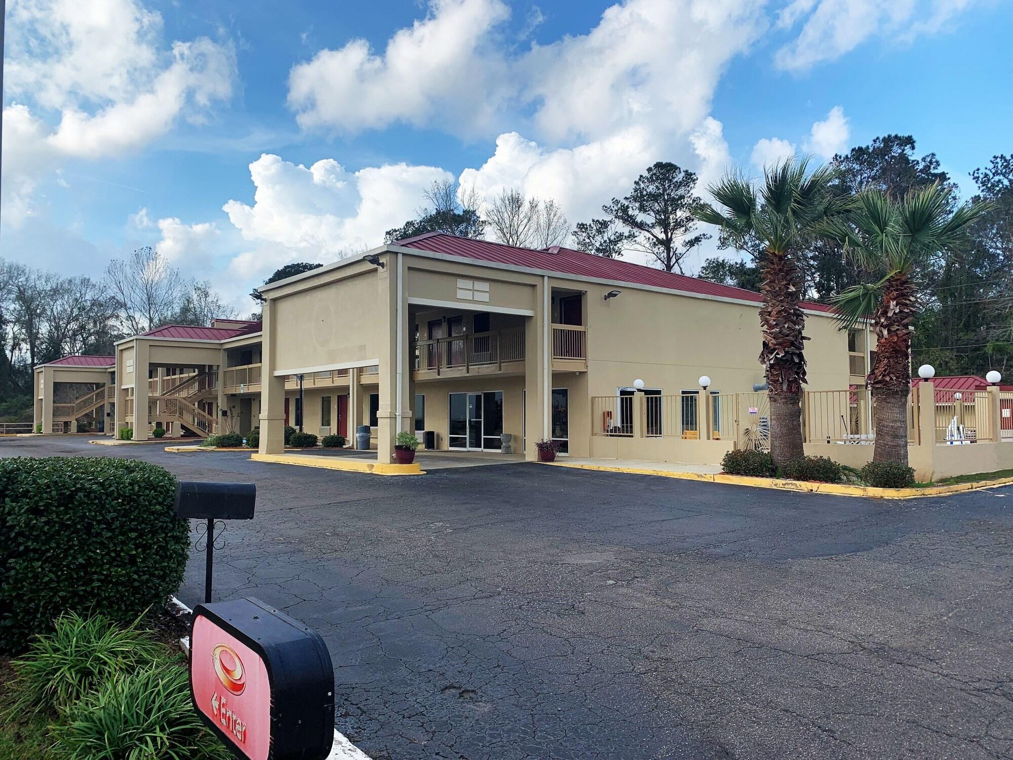 Varios Econo Lodge Picayune