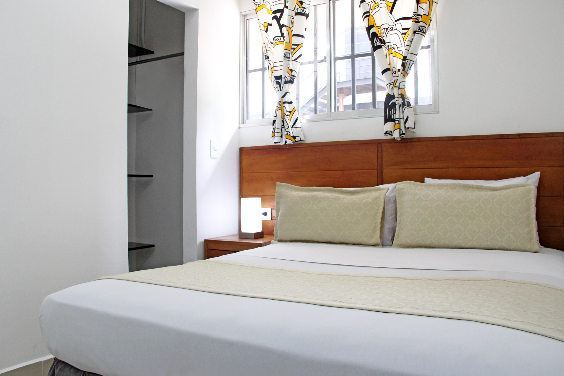 Varios Hotel Lleras Suite