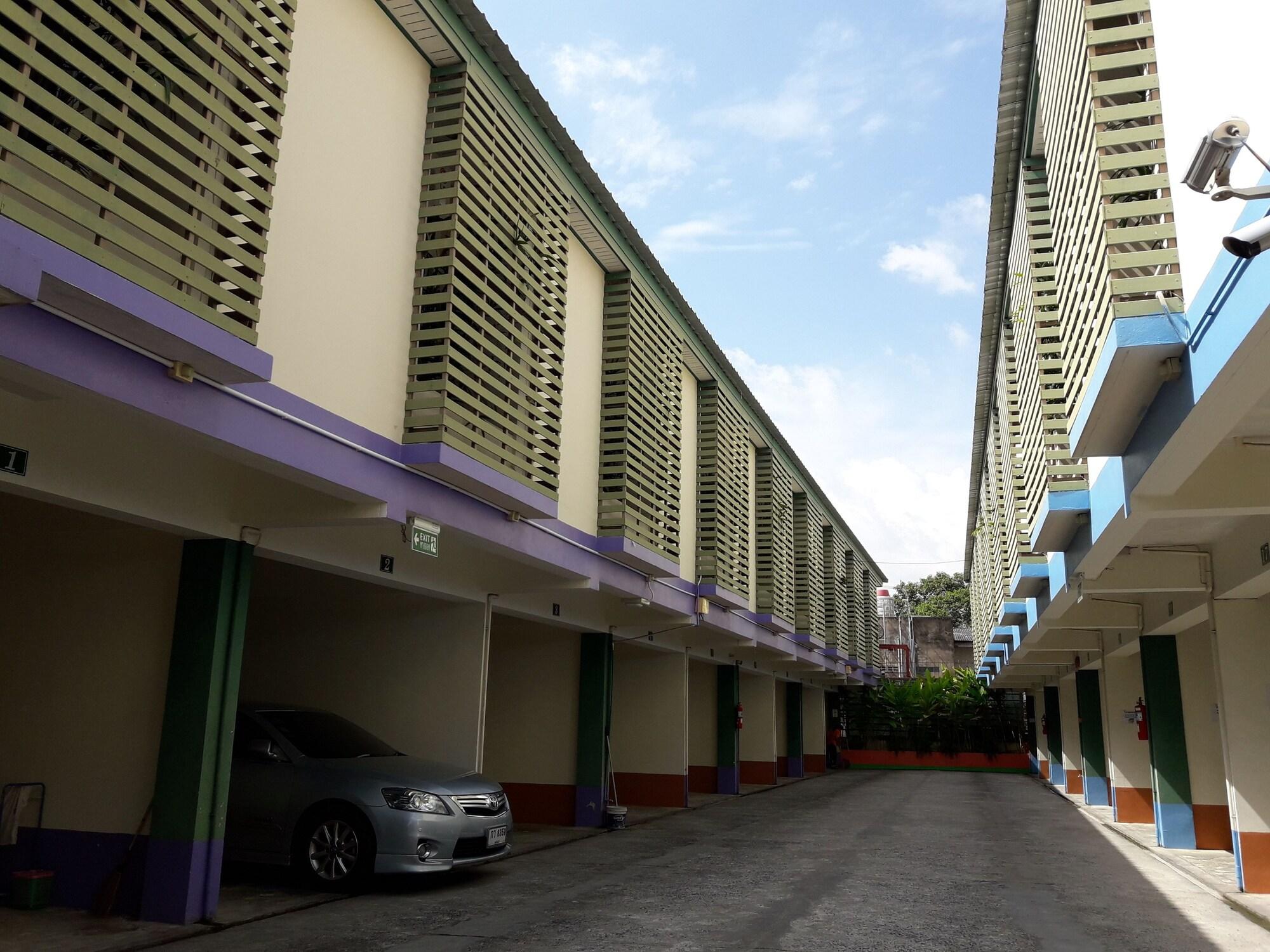 Vista Exterior PB Resort Hat Yai