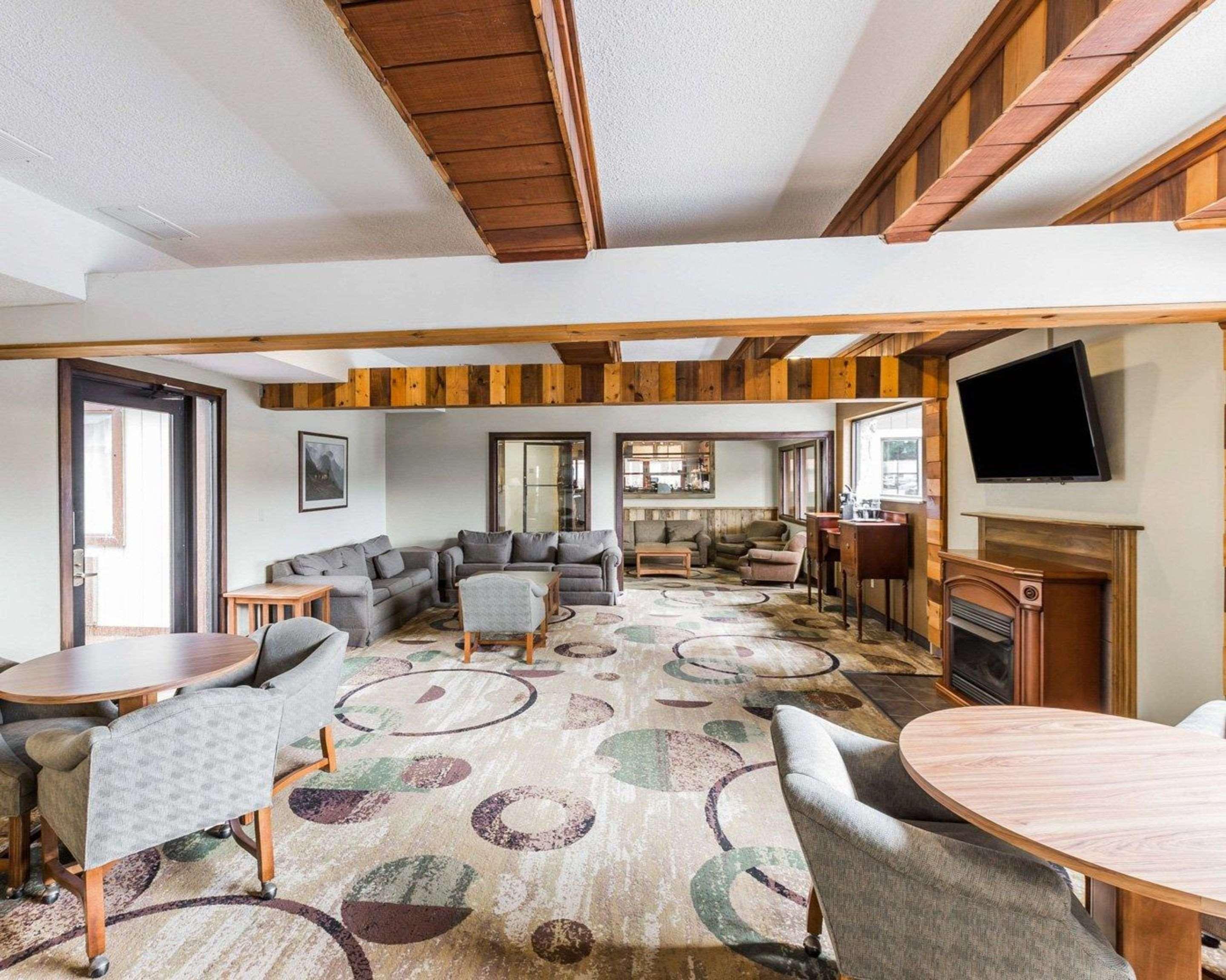 Vista Lobby Quality Inn Pagosa Springs