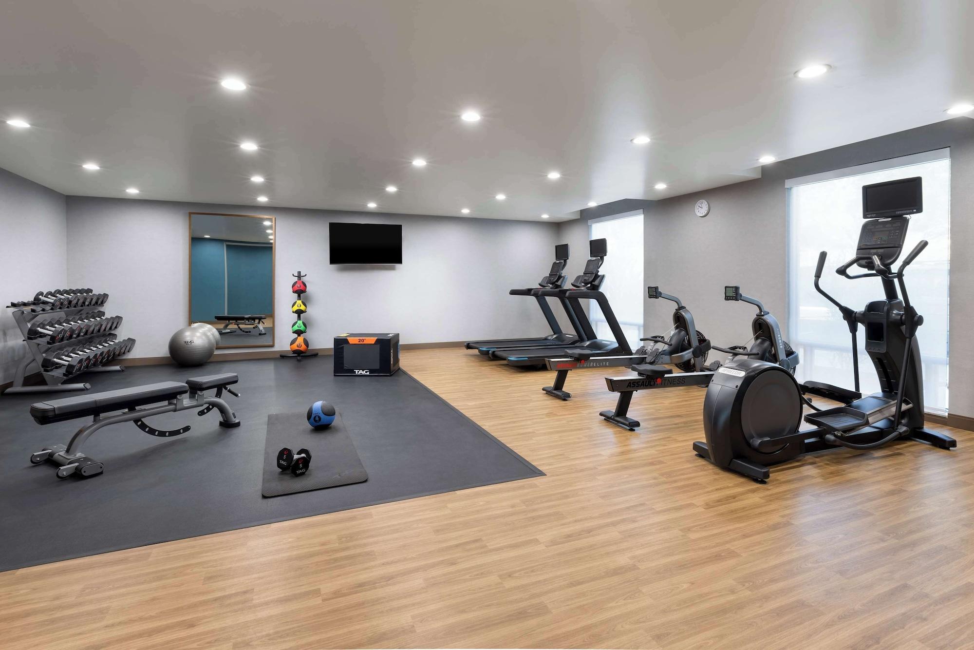 Gimnasio Hampton Inn Oakhurst-yosemite, CA