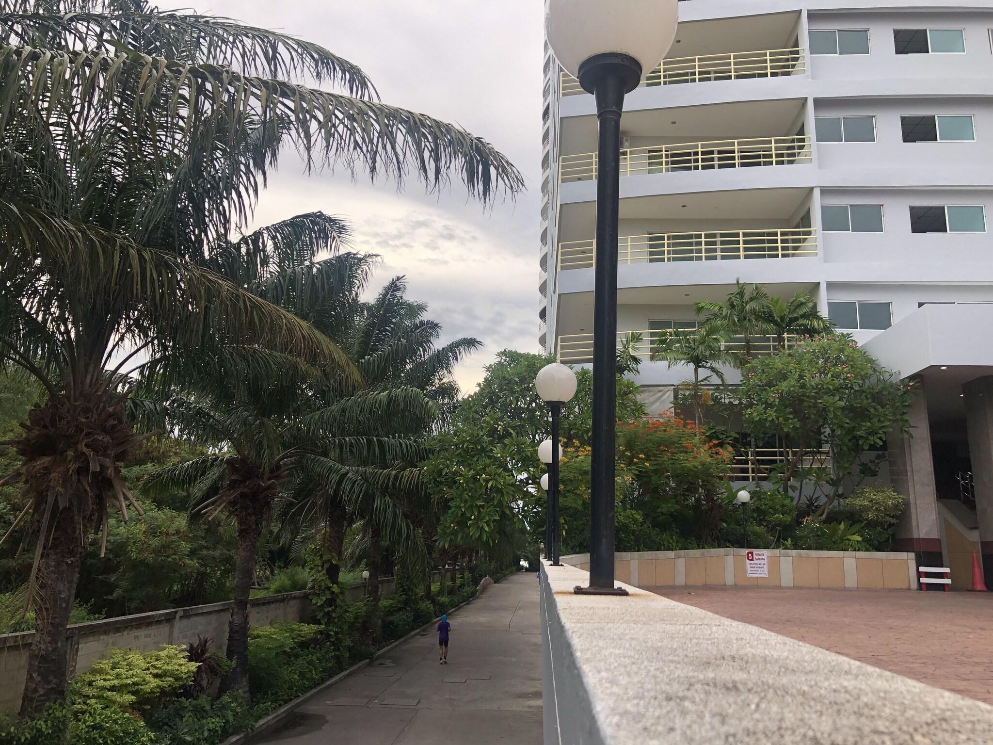 Vista Exterior View Talay 6 Condominium by Honey