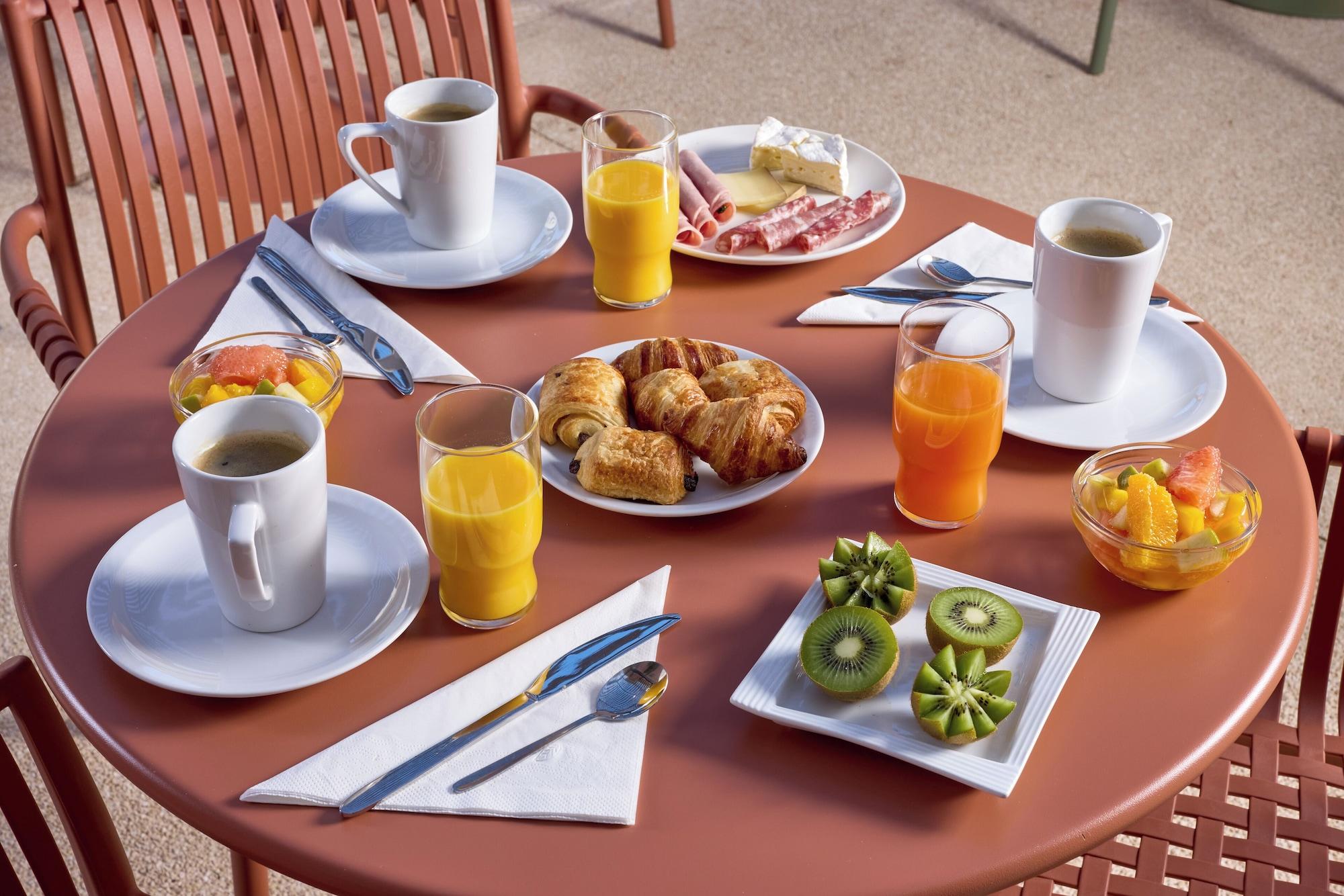 Restaurant Zenitude Hôtel - Résidences Bordeaux Aéroport