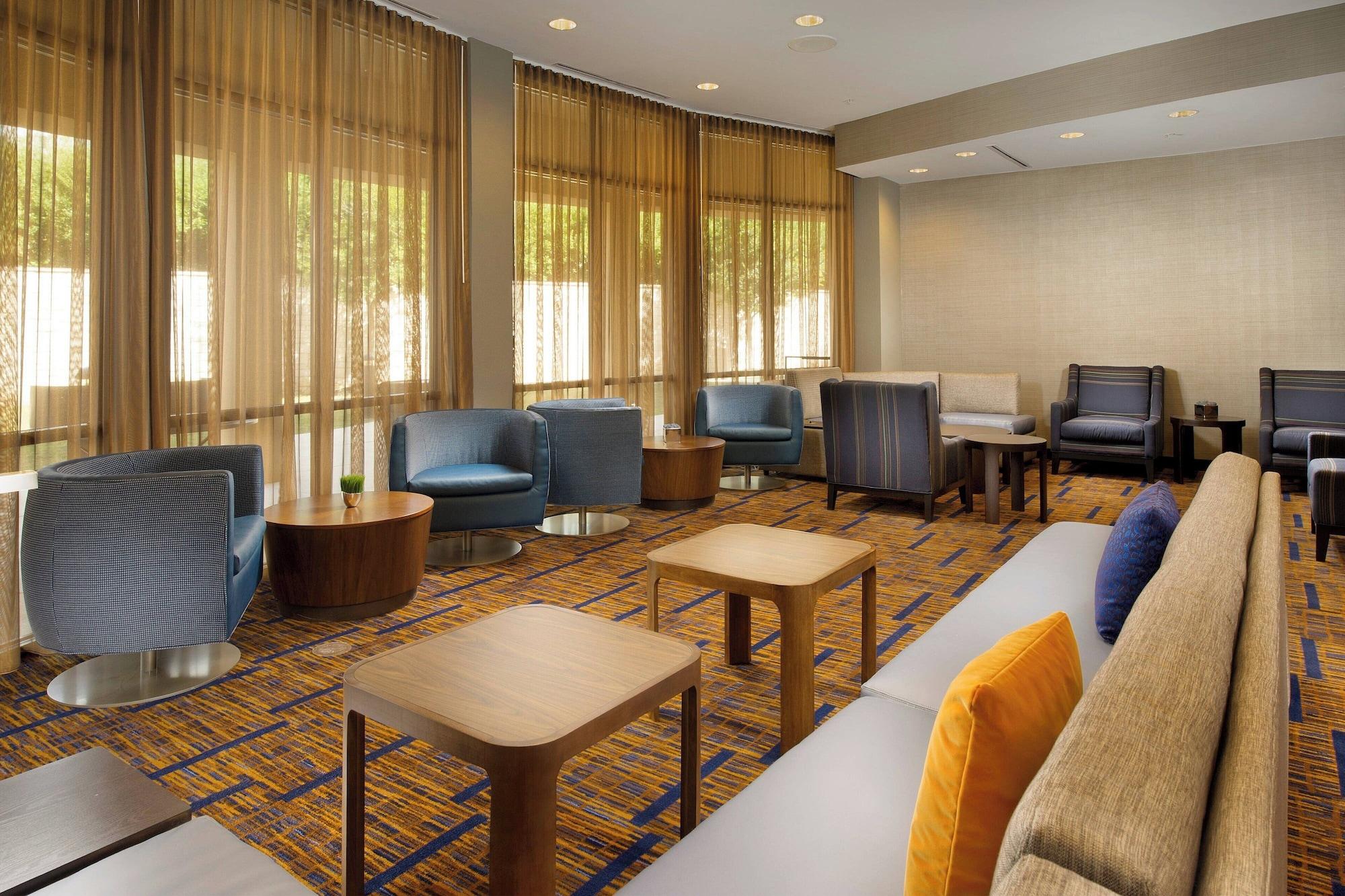 Vista Lobby Courtyard by Marriott San Antonio SeaWorld/Lackland