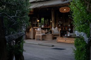 Alojamiento - HillsNek Safari Camp - Amakhala Game Reserve