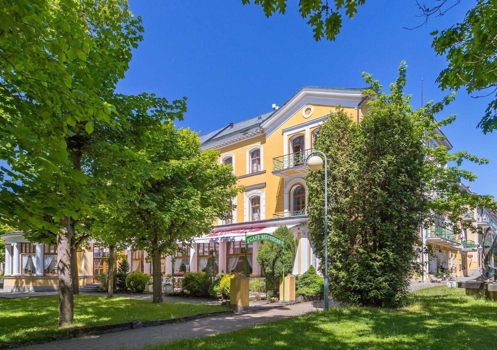 Vista Exterior Belvedere Spa House Hotel