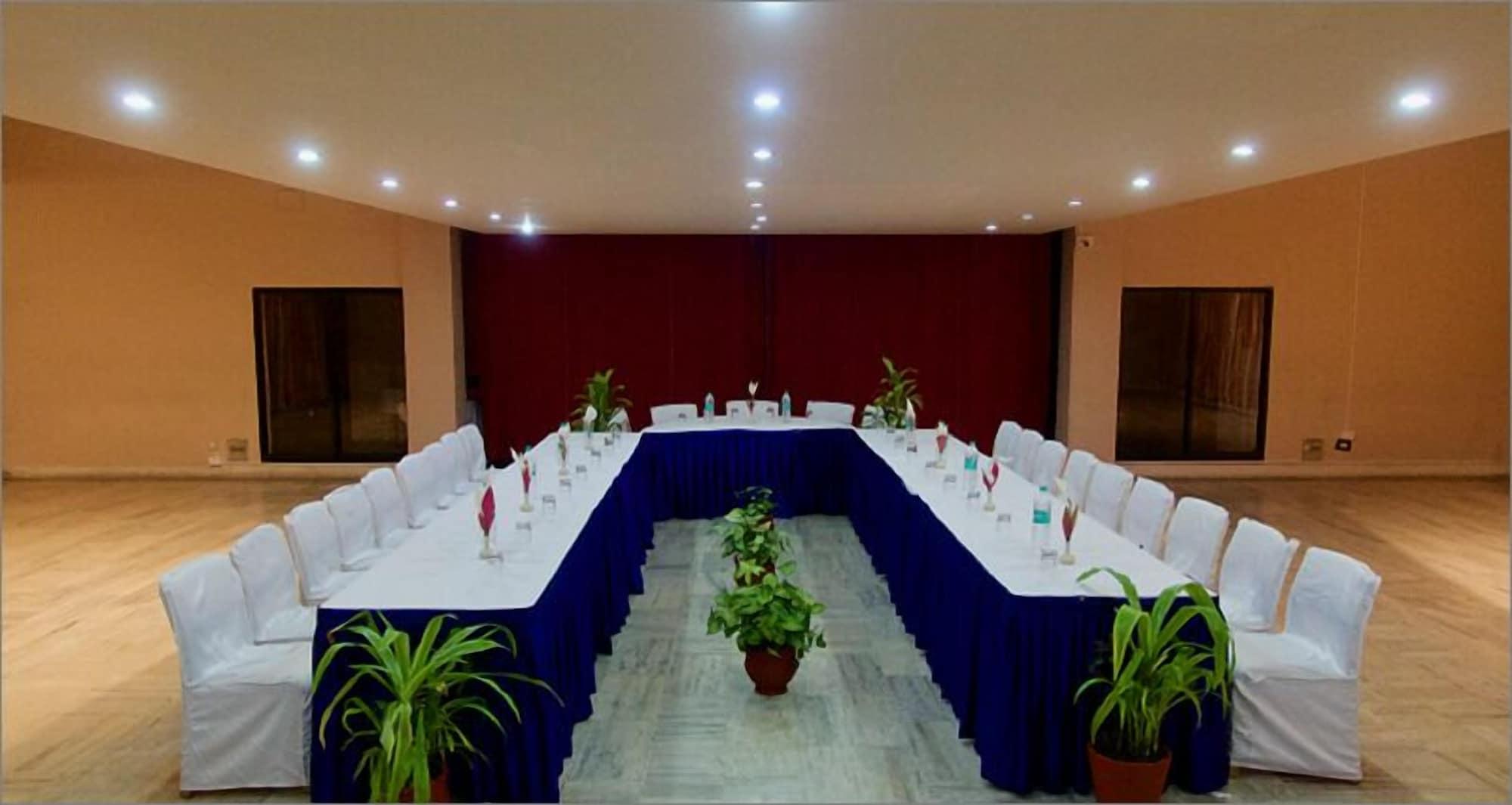Sala de Reuniones Hotel Coorg International