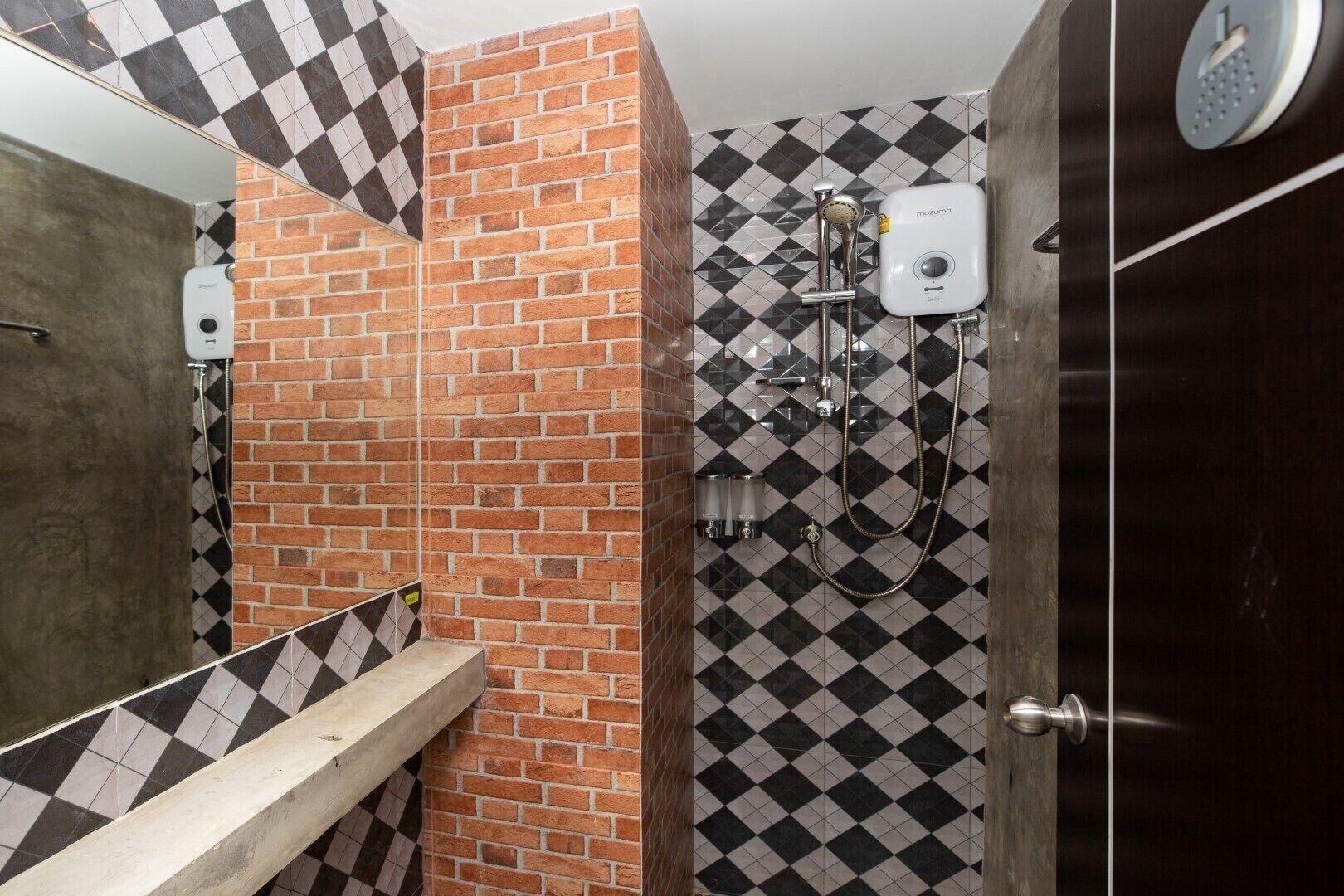 Equipamiento de Habitación Bell Lifestyle Hostel Phuket