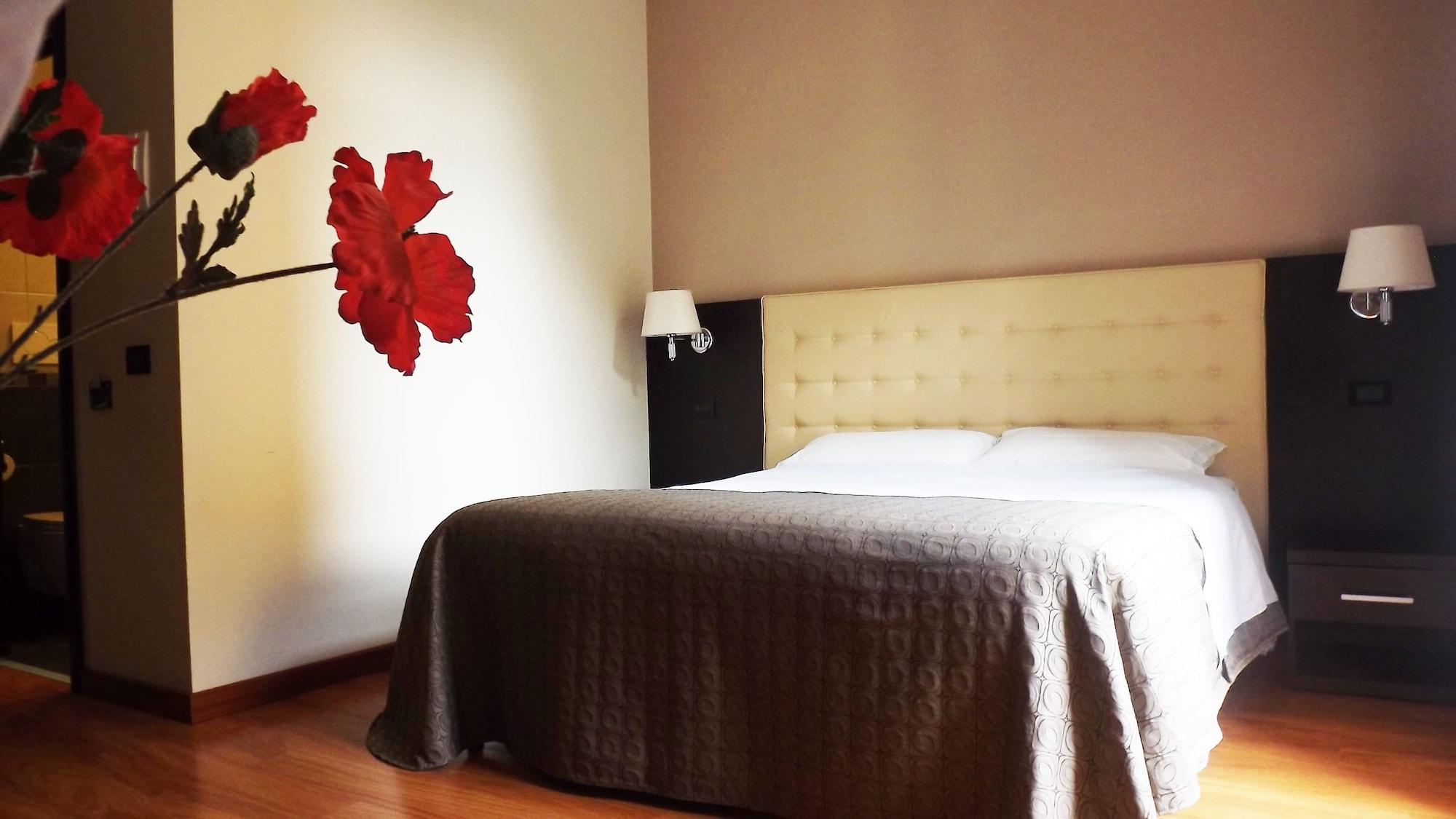 Varios Hotel Nautilus