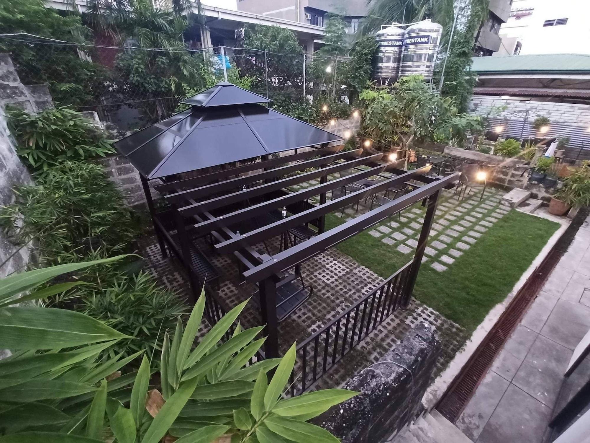 Equipamiento de Habitación The Hub District Garden Suites