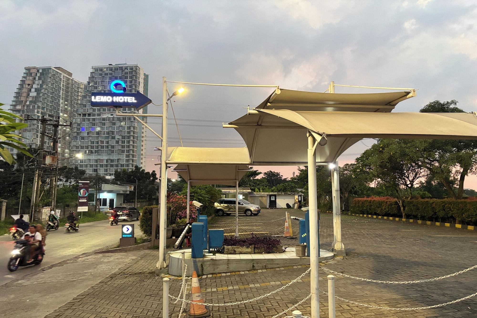 Vista Exterior Lemo Hotel Serpong