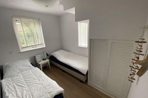 Alquiler Vacacional - Beautiful located on water terrace, large dobble room at ground level, good WLAN
