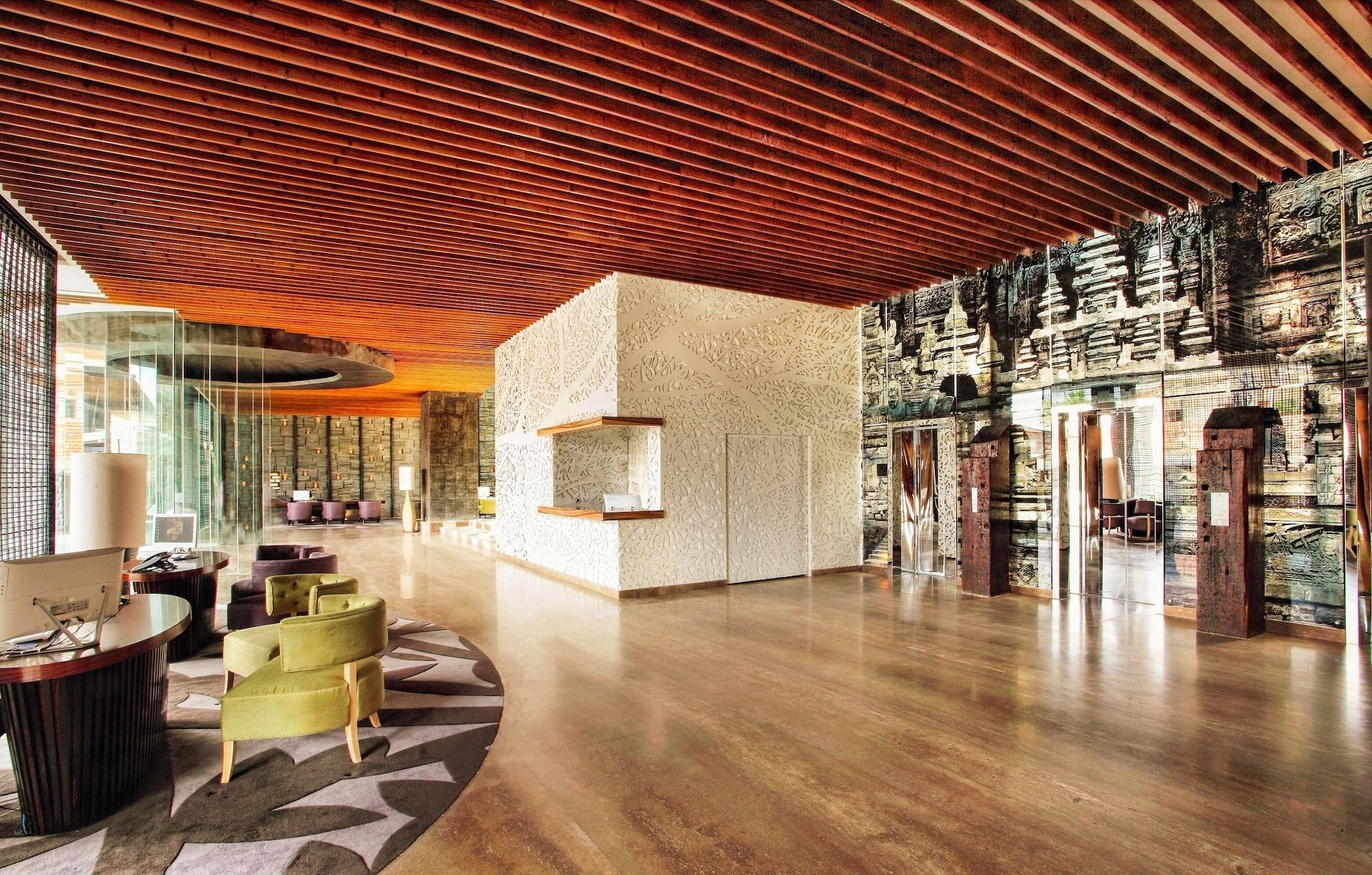 Vista Lobby TS Suites Seminyak