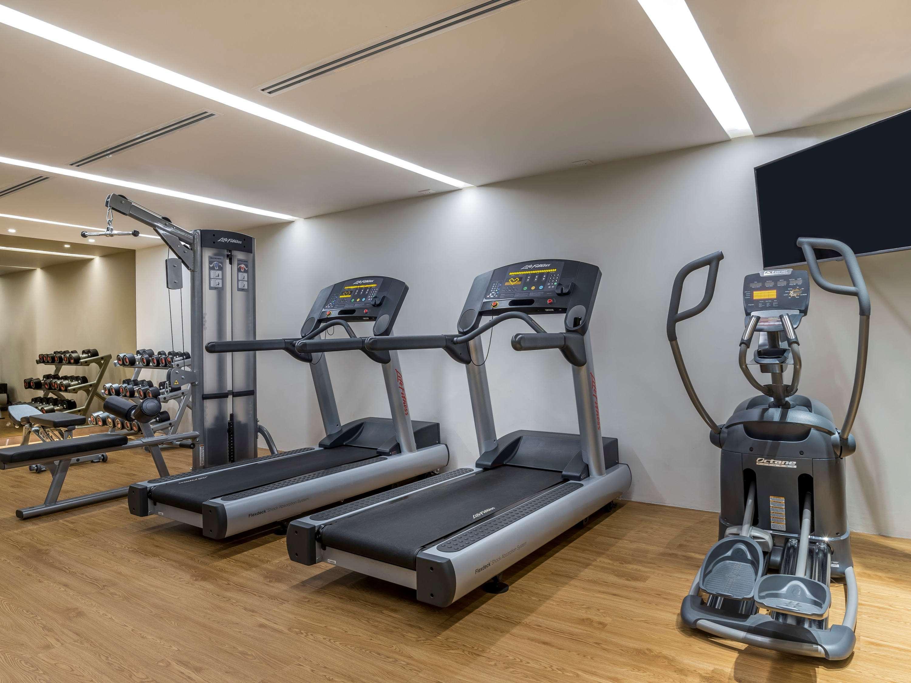 Gimnasio Novotel Phuket City Phokeethra Hotel