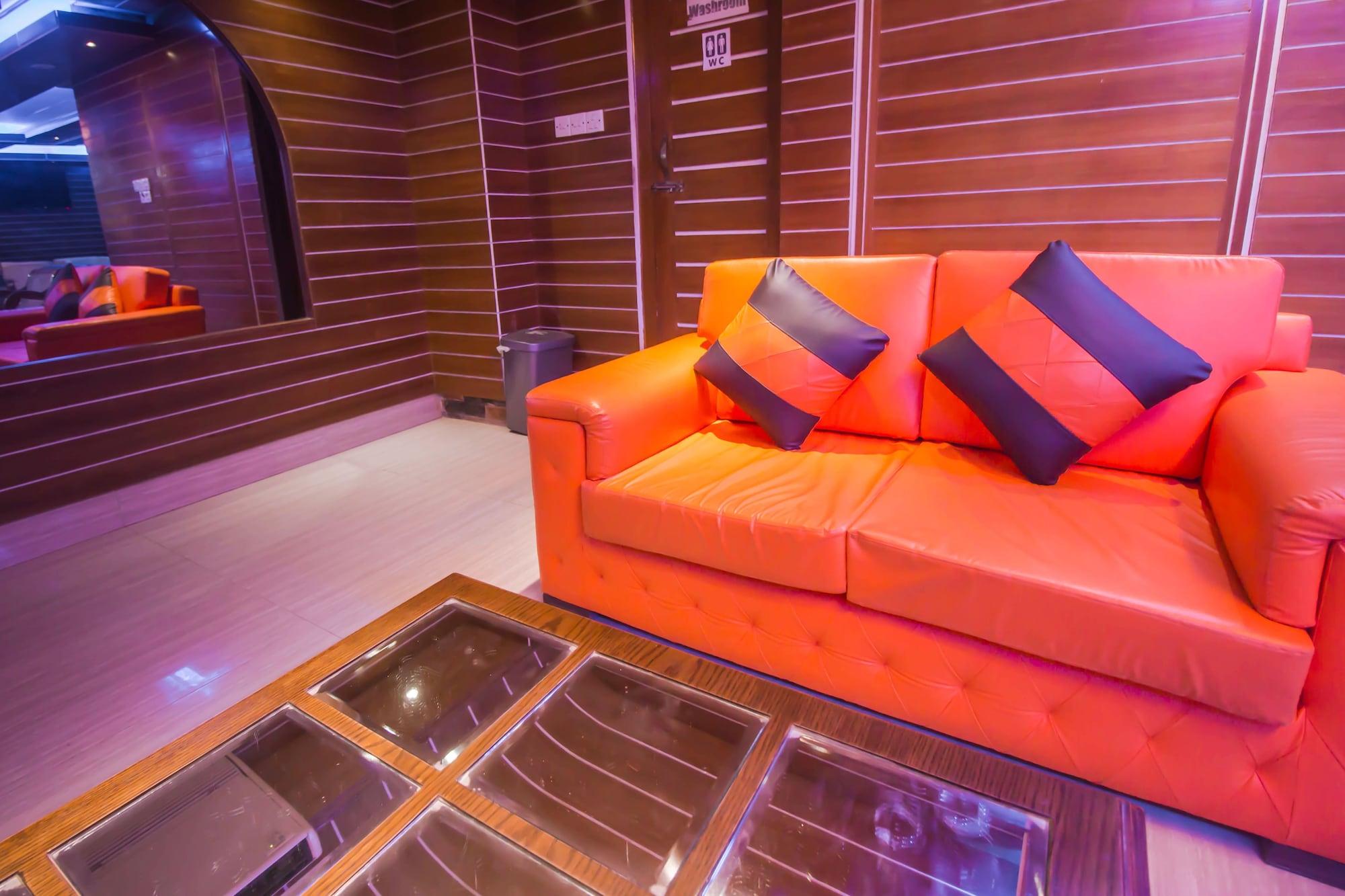 Vista Lobby Prime Park Hotel