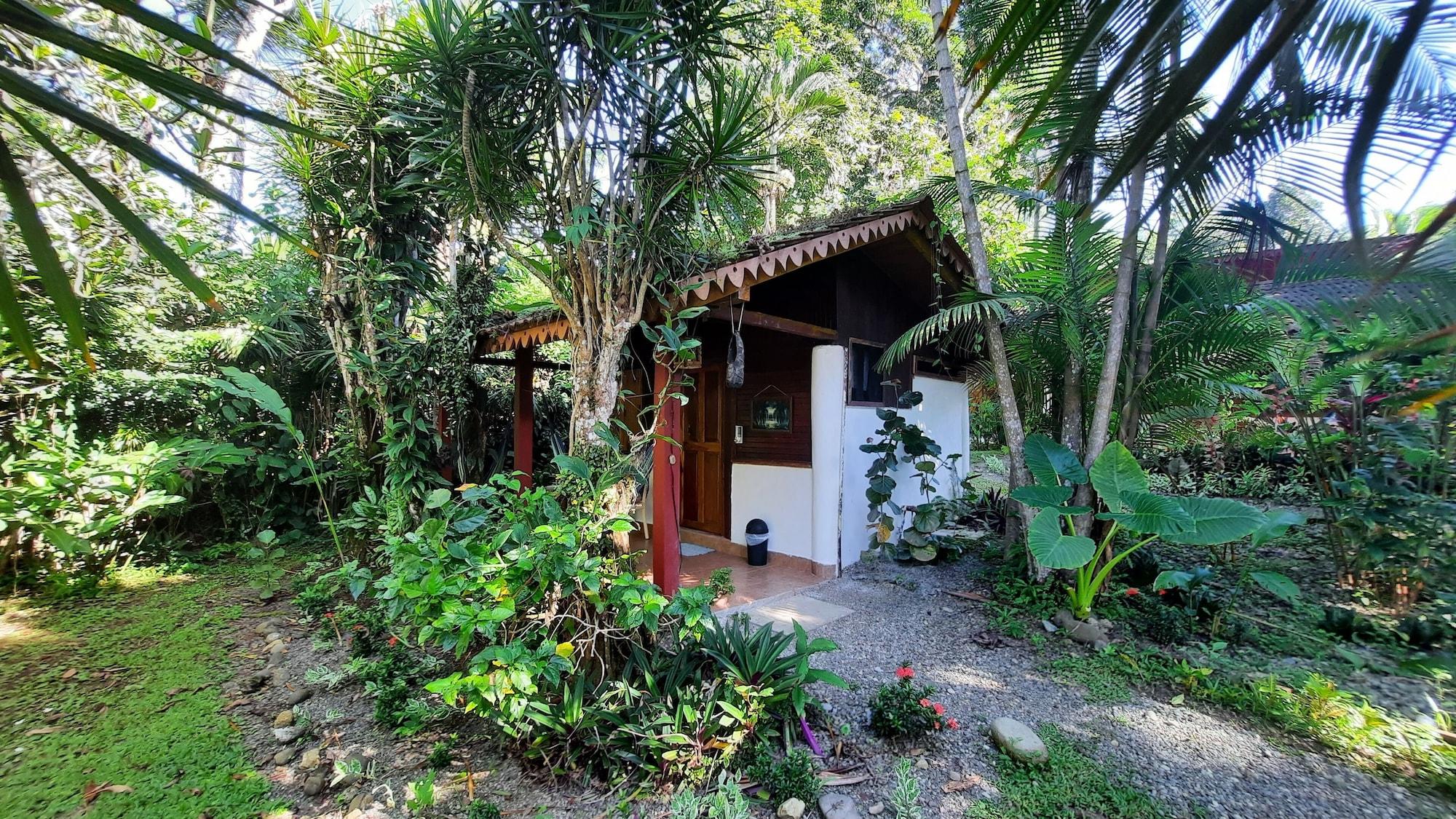 Vista Exterior Chalet Y Cabinas Hibiscus