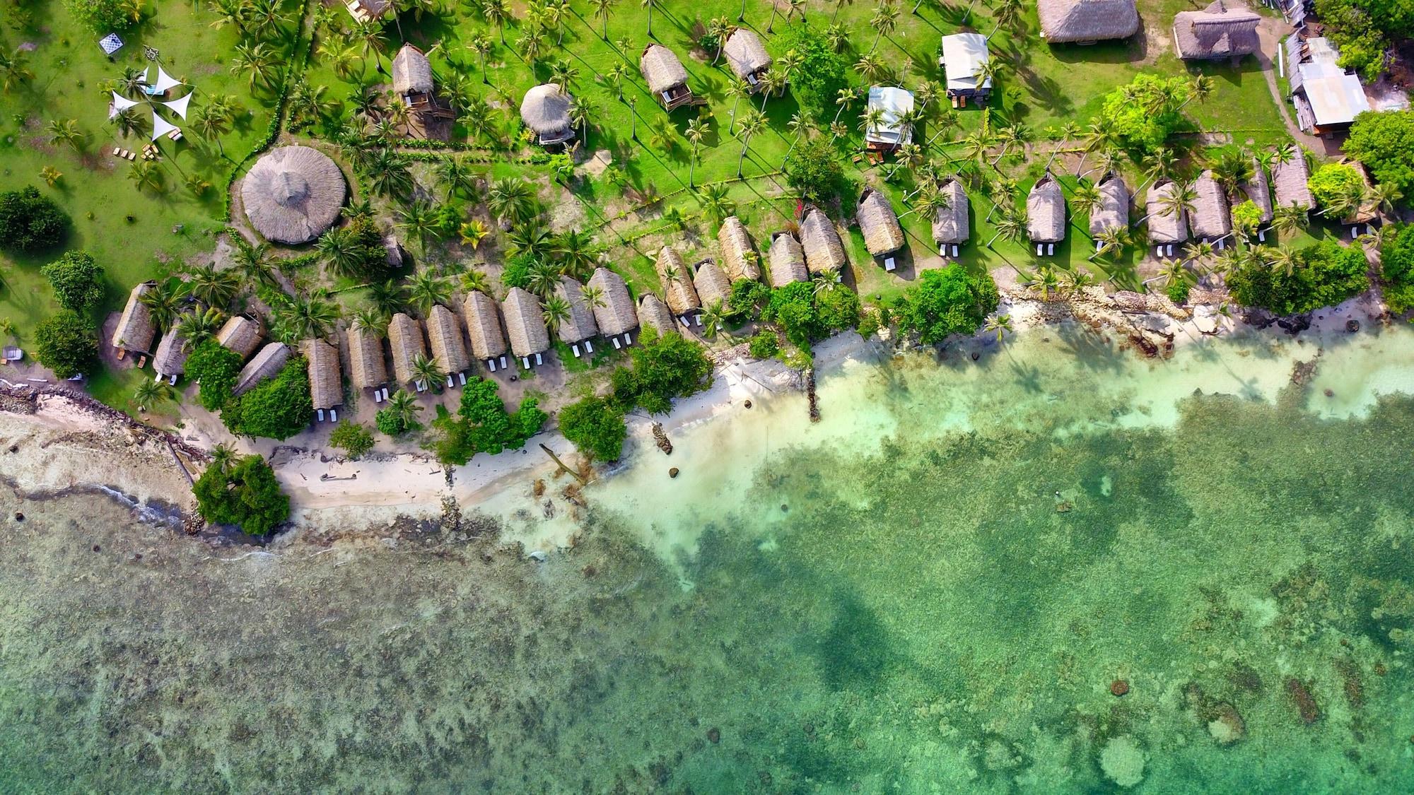 Vista Exterior Hotel Isla Mucura