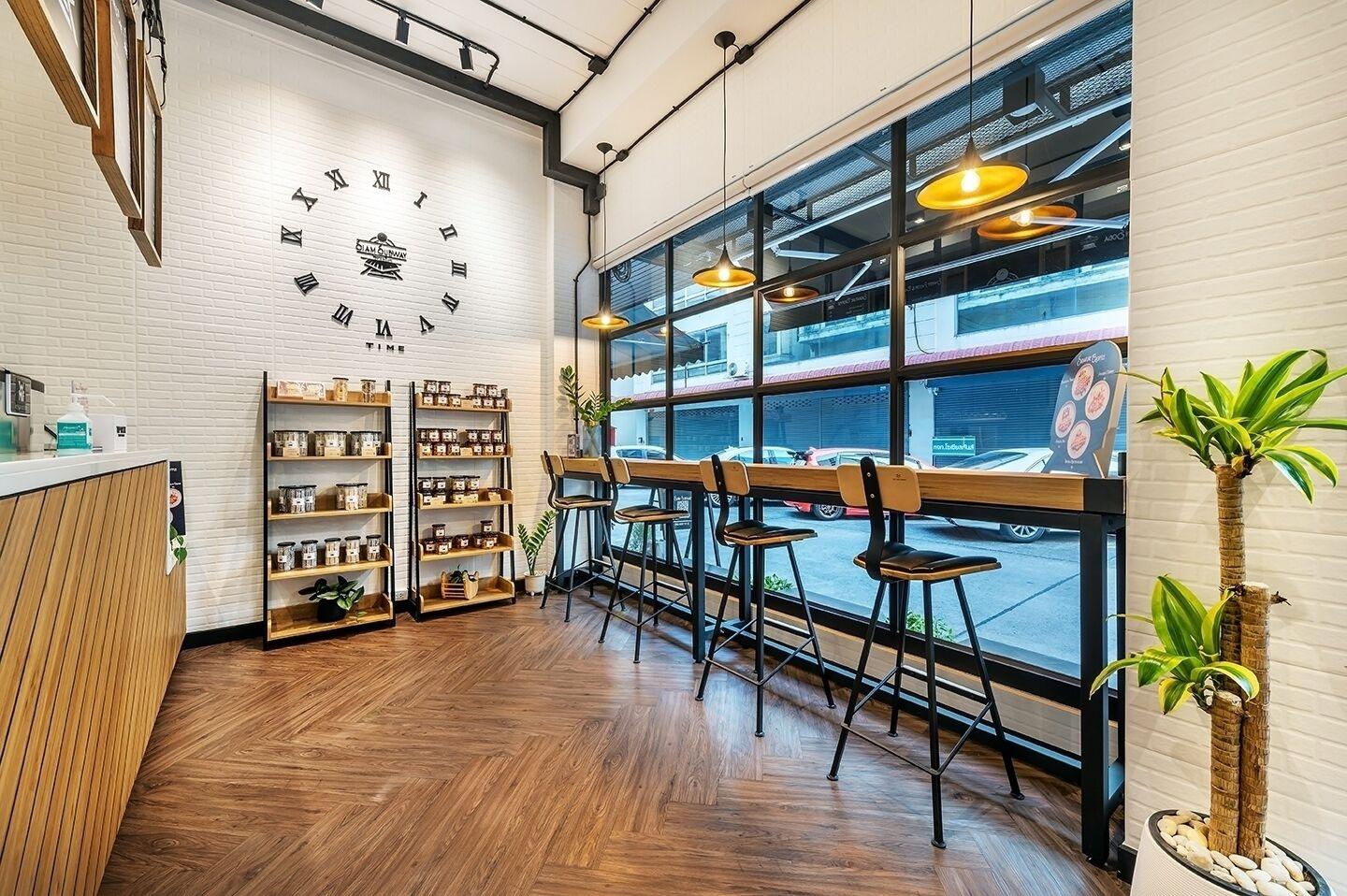 Restaurant Siam Subway Hostel and Café