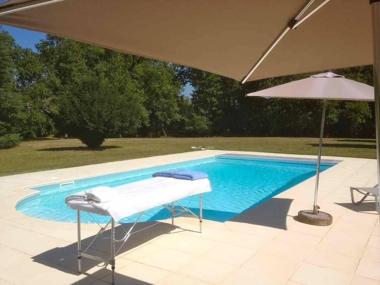 Vista Piscina Chateau Ladausse
