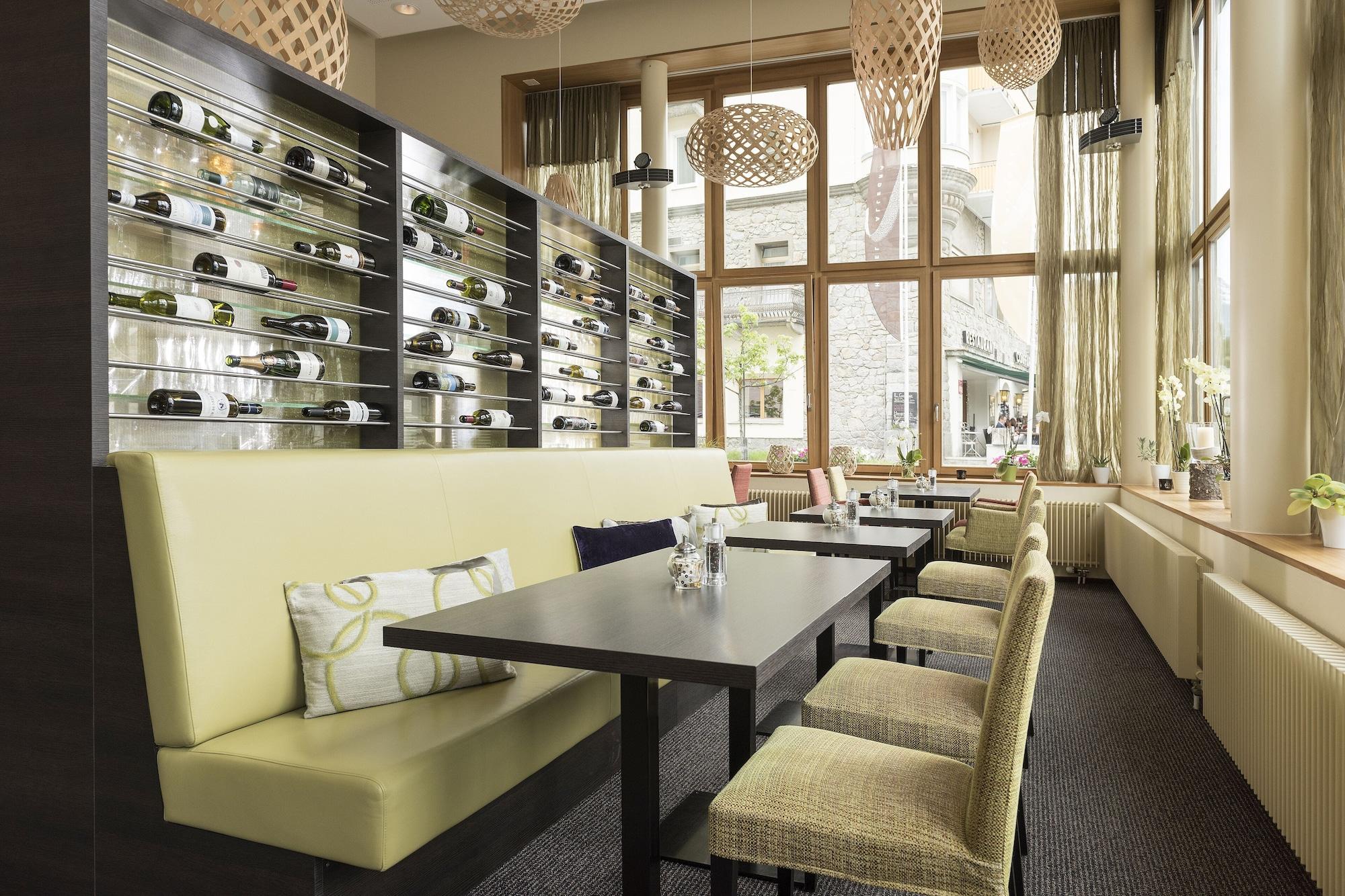 Bar/Salón Hotel Allegra Pontresina
