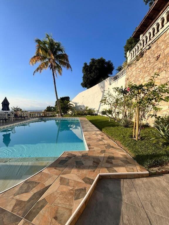 Vista Piscina Hostel Casa das Luzes