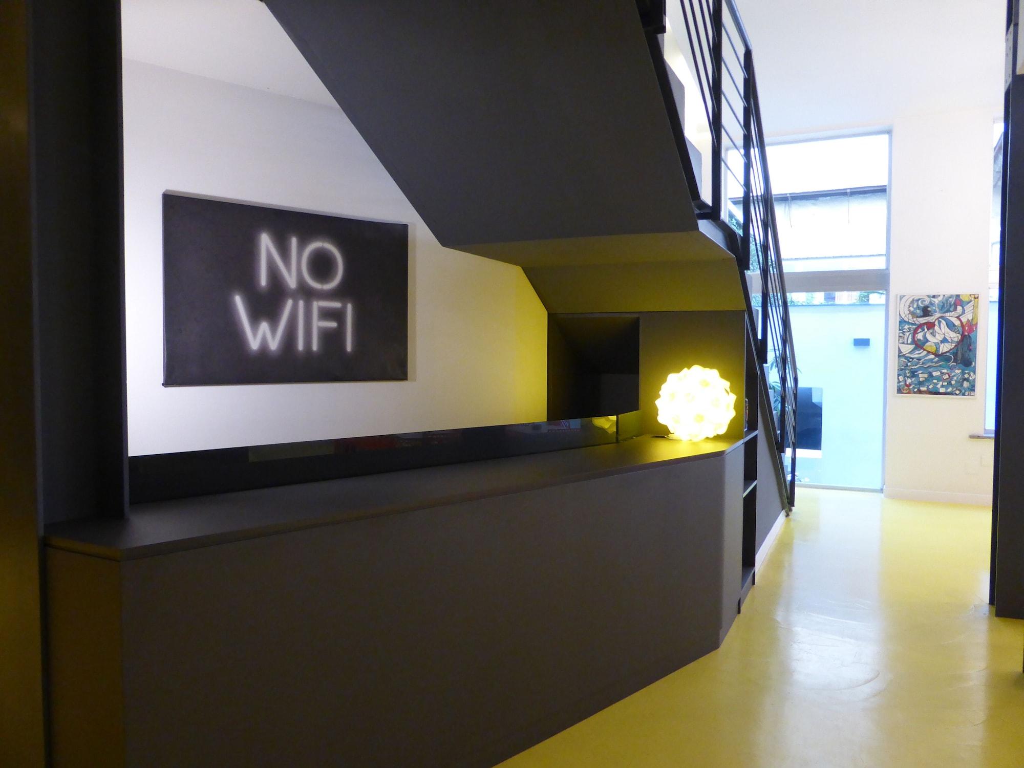 Bar/Salón Correra 241 Lifestyle Hotel