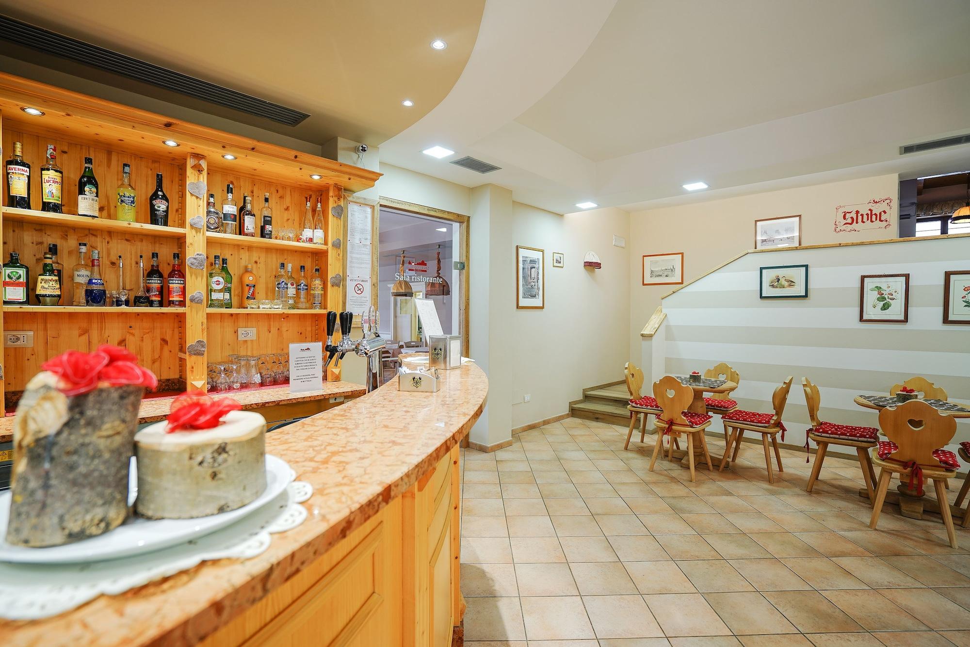 Bar/Salón GH Hotel Piaz