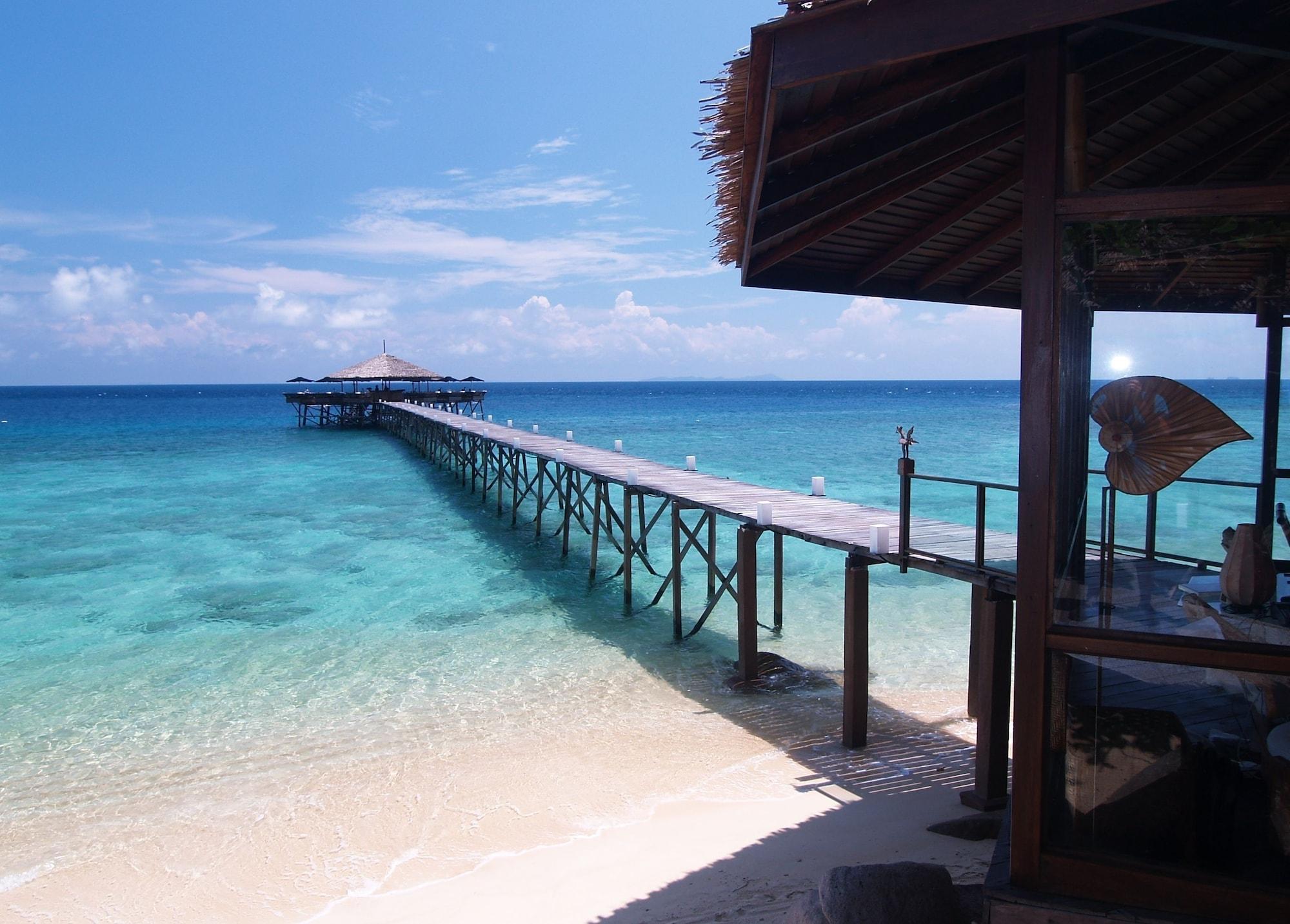 Vista Lobby Japamala Resort by Samadhi – Age 12 and Above Only