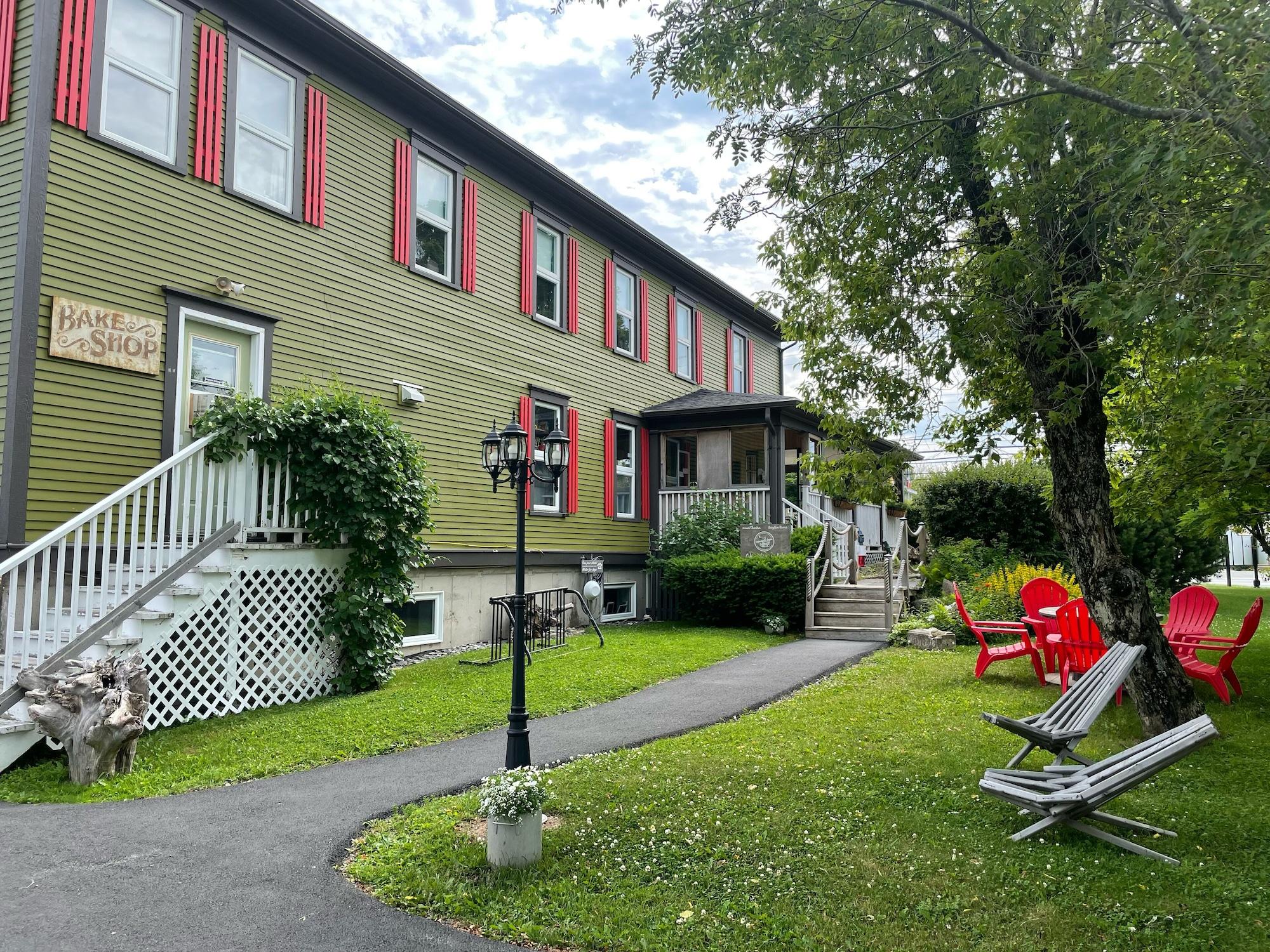 Vista Exterior Auberge d'Anjou-Sūrya Café