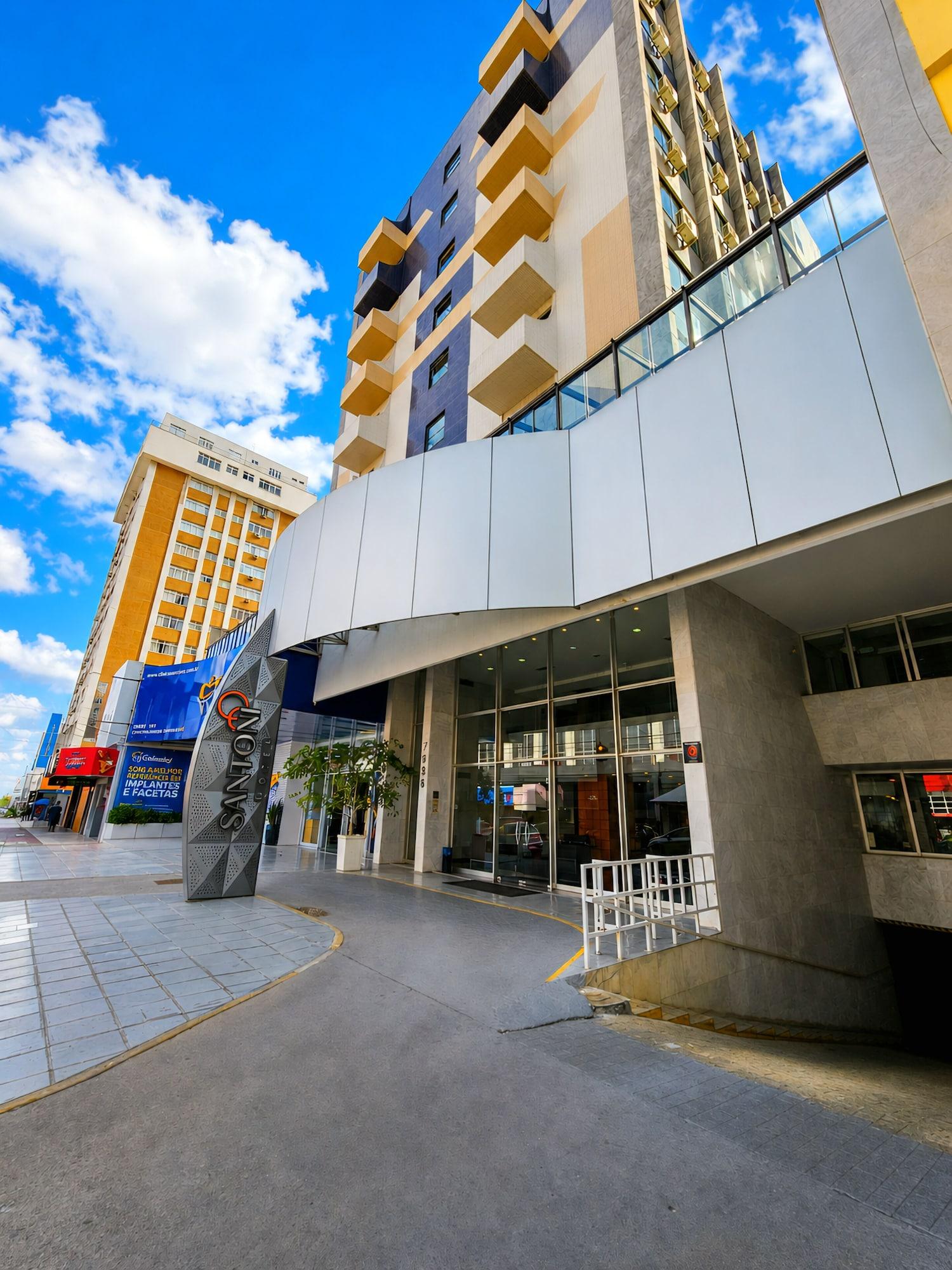 Vista Exterior Santoni Hotel Guarapuava