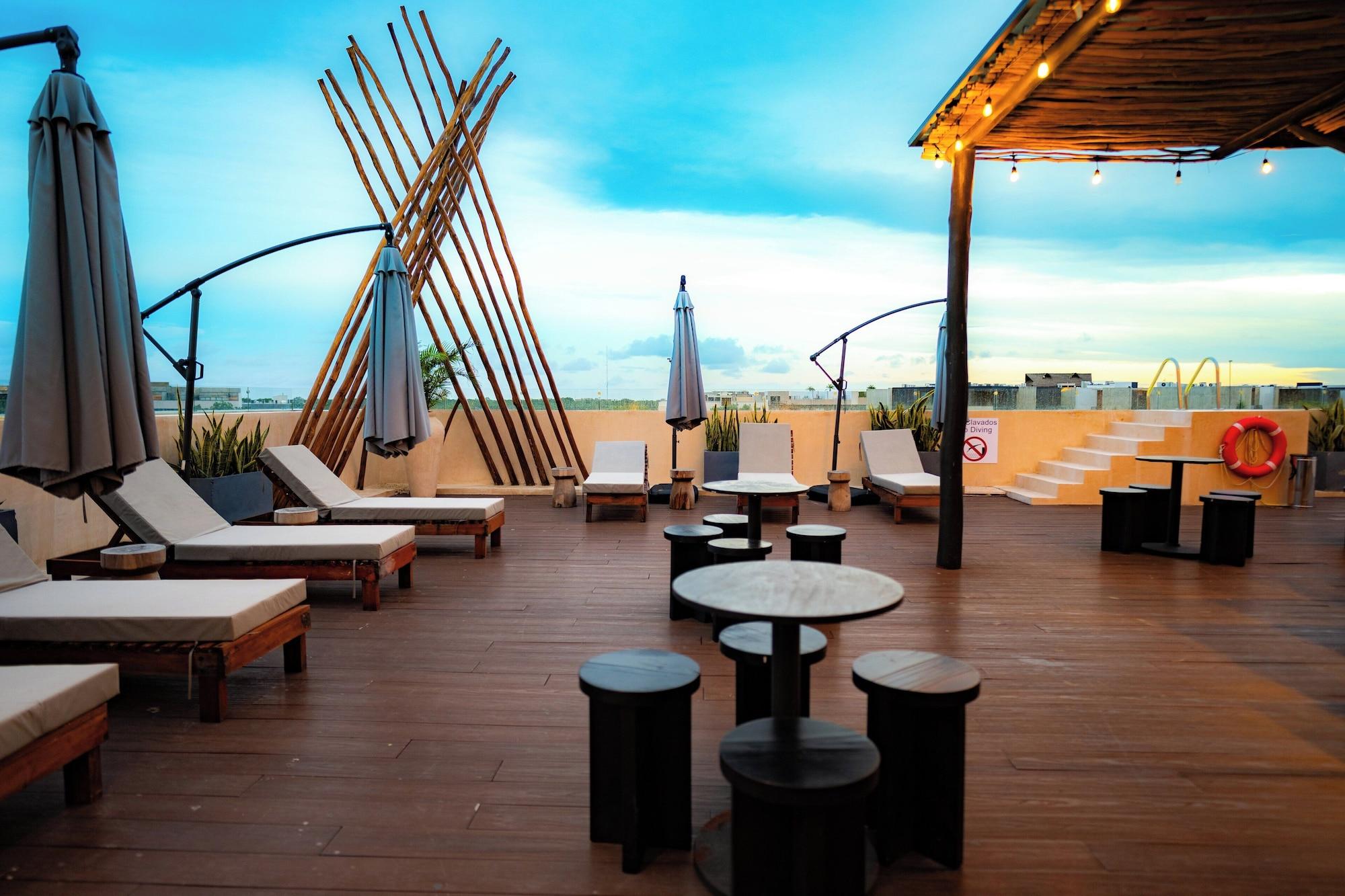 Bar/Salón Holiday Inn Tulum by IHG