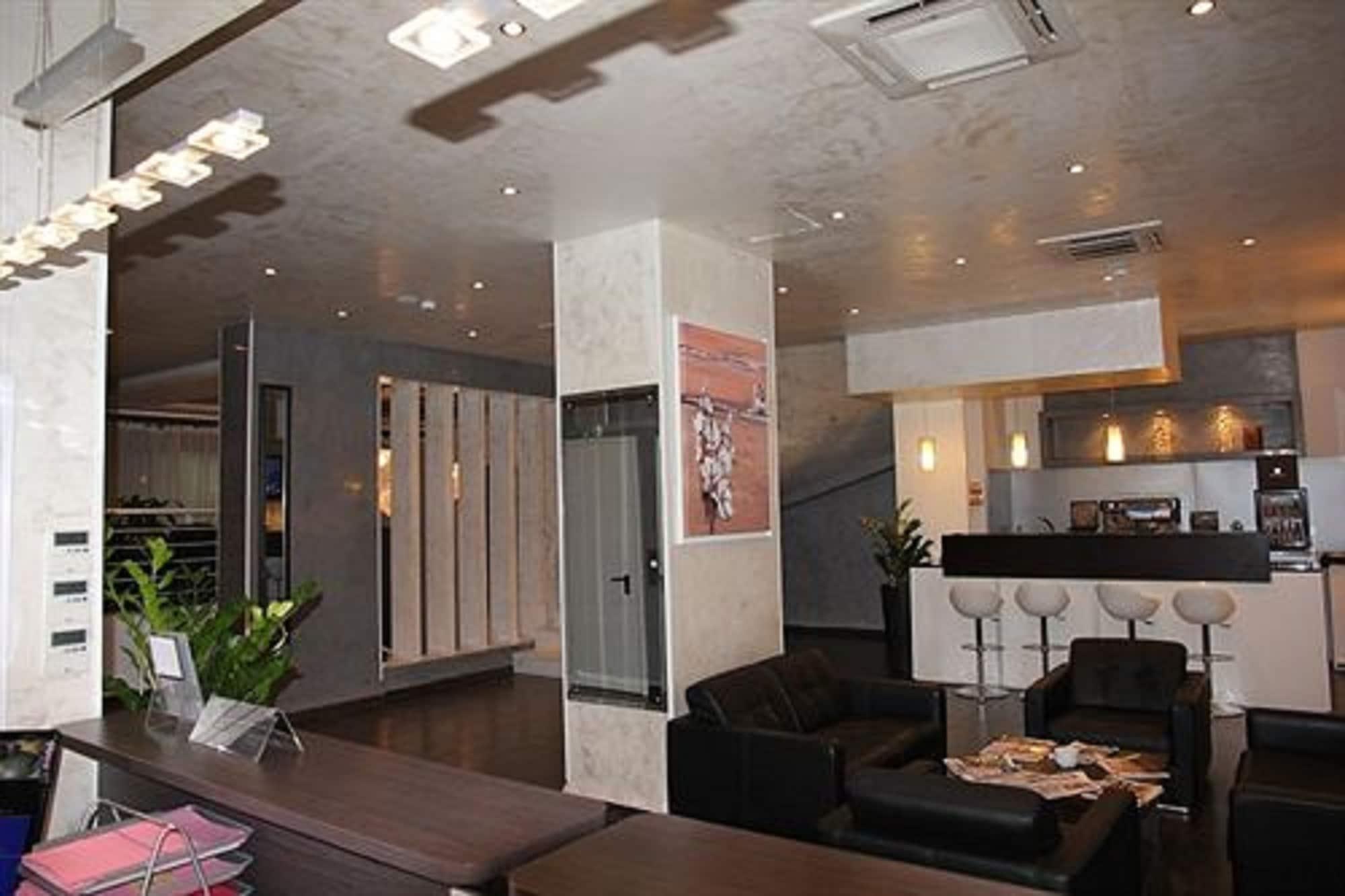 Bar/Salón ABC Hotel