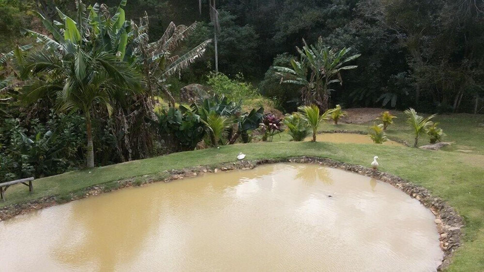 Vista Exterior Pousada Vale da Serra