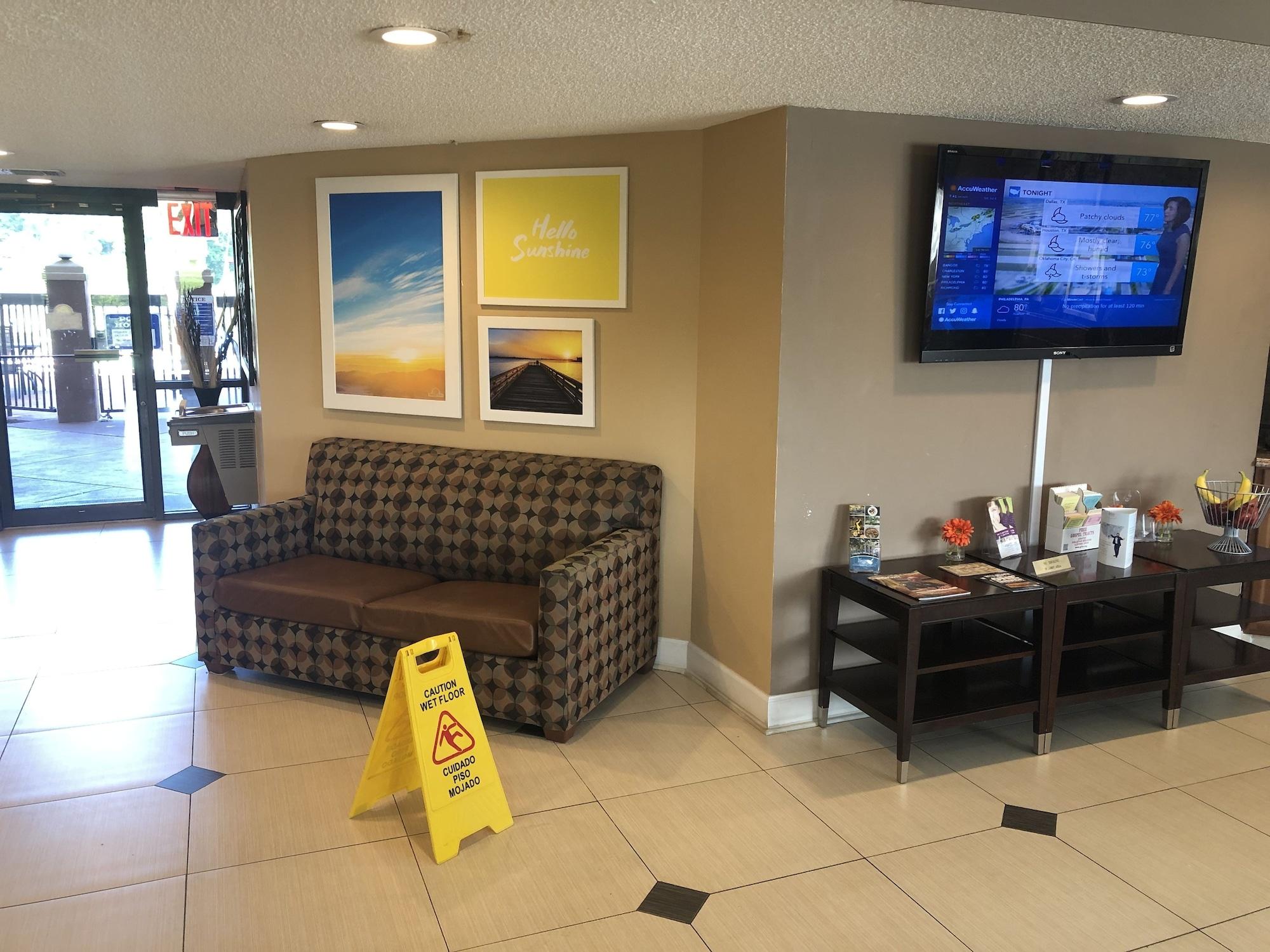 Restaurant Days Inn by Wyndham Columbus