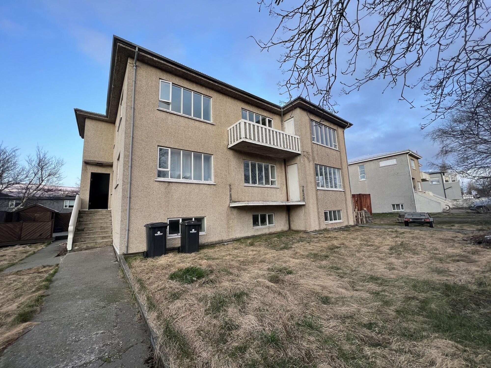 Vista Exterior IG Akureyri