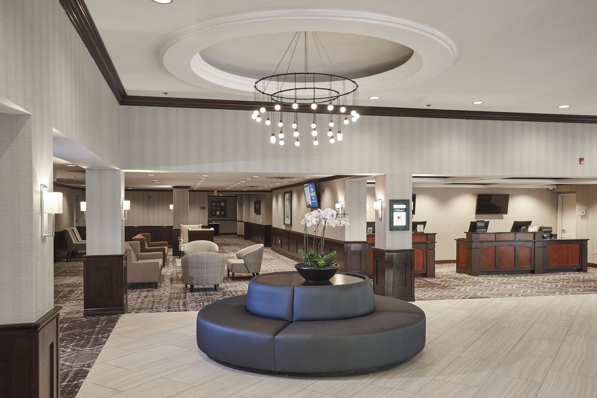 Vista Lobby DoubleTree by Hilton Princeton