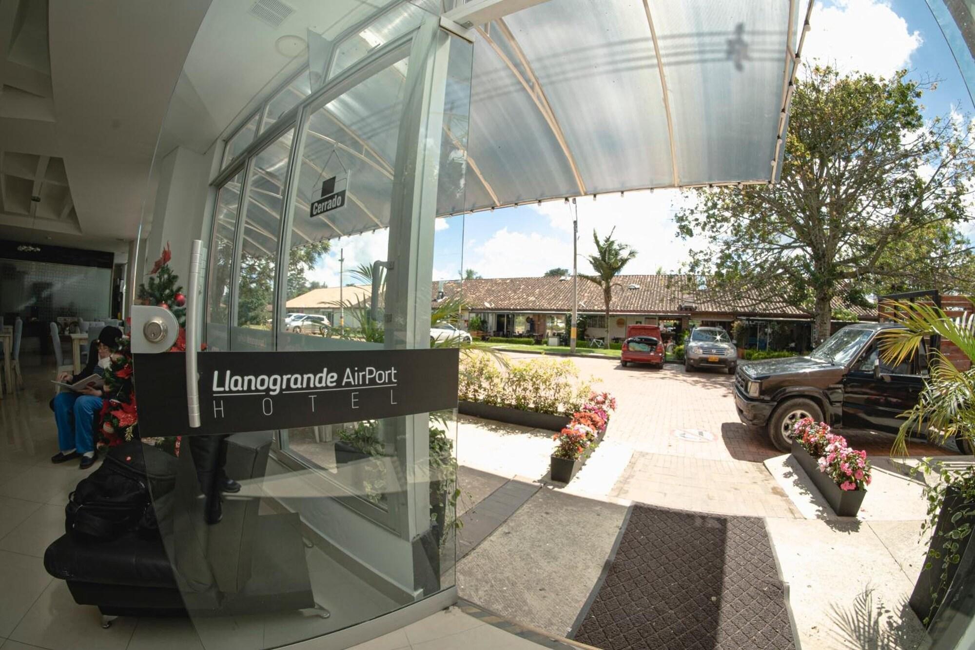 Comodidades del Alojamiento Llanogrande Airport by Bernalo Hotels