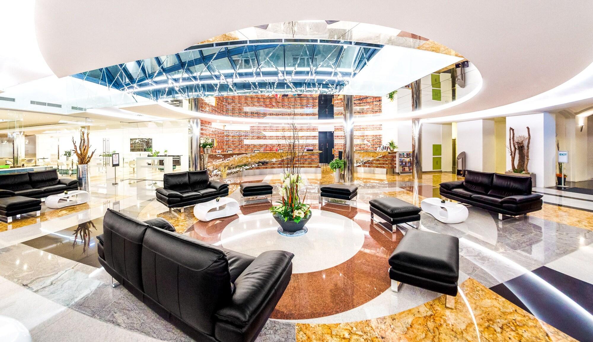 Vista Lobby Grandium Hotel Prague