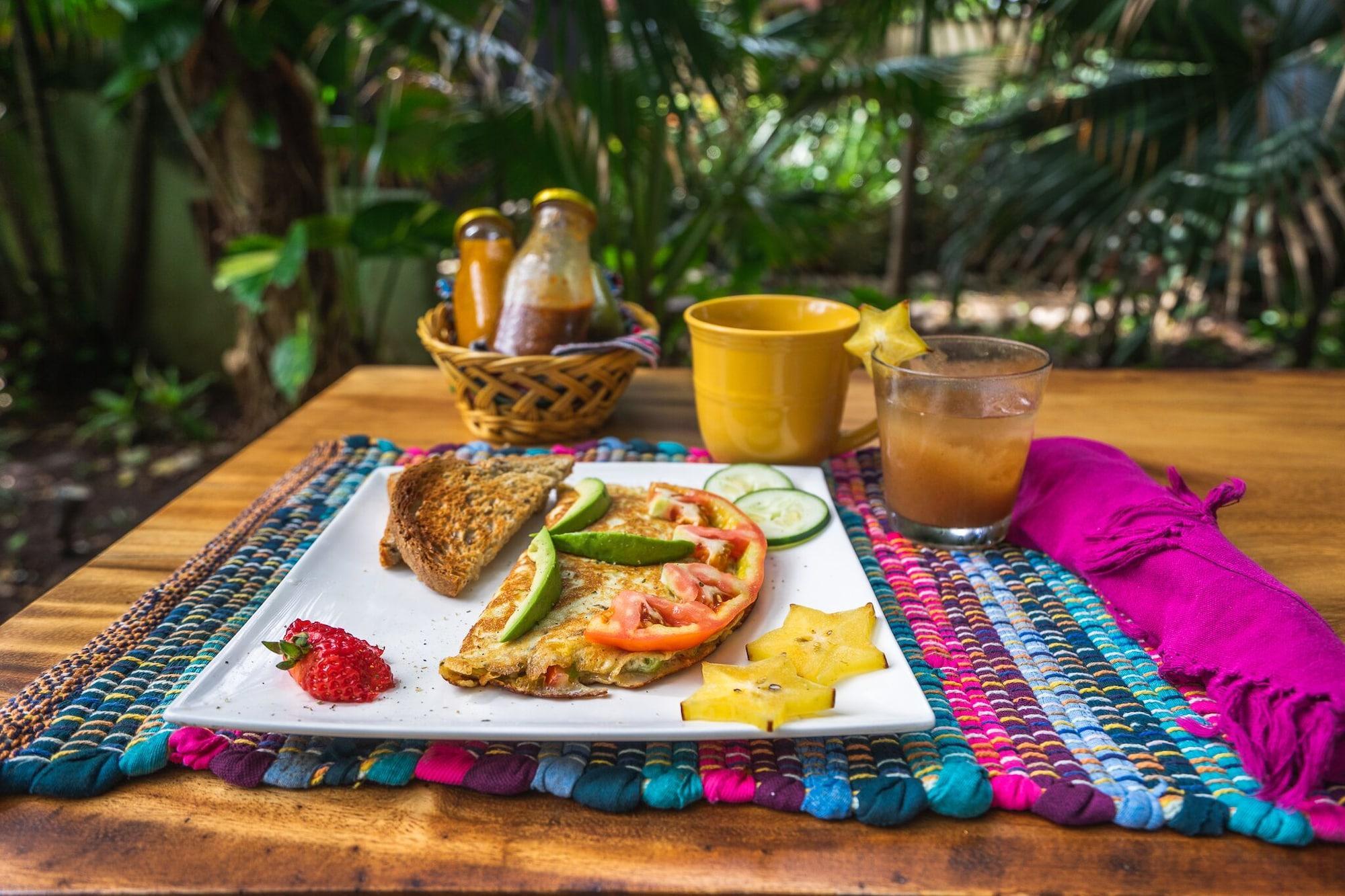 Restaurant Sueno del Mar Beachfront Hotel